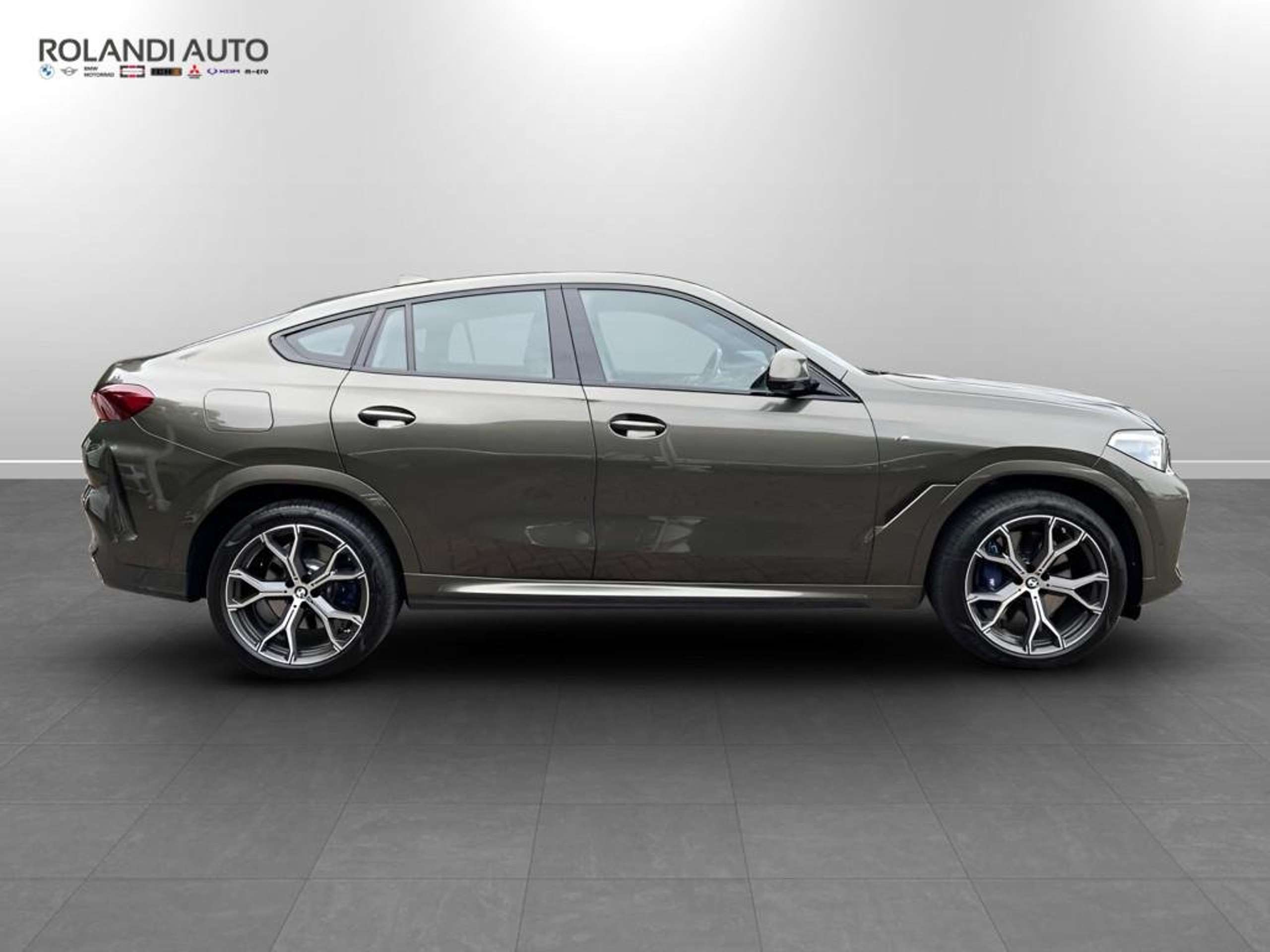 BMW - X6