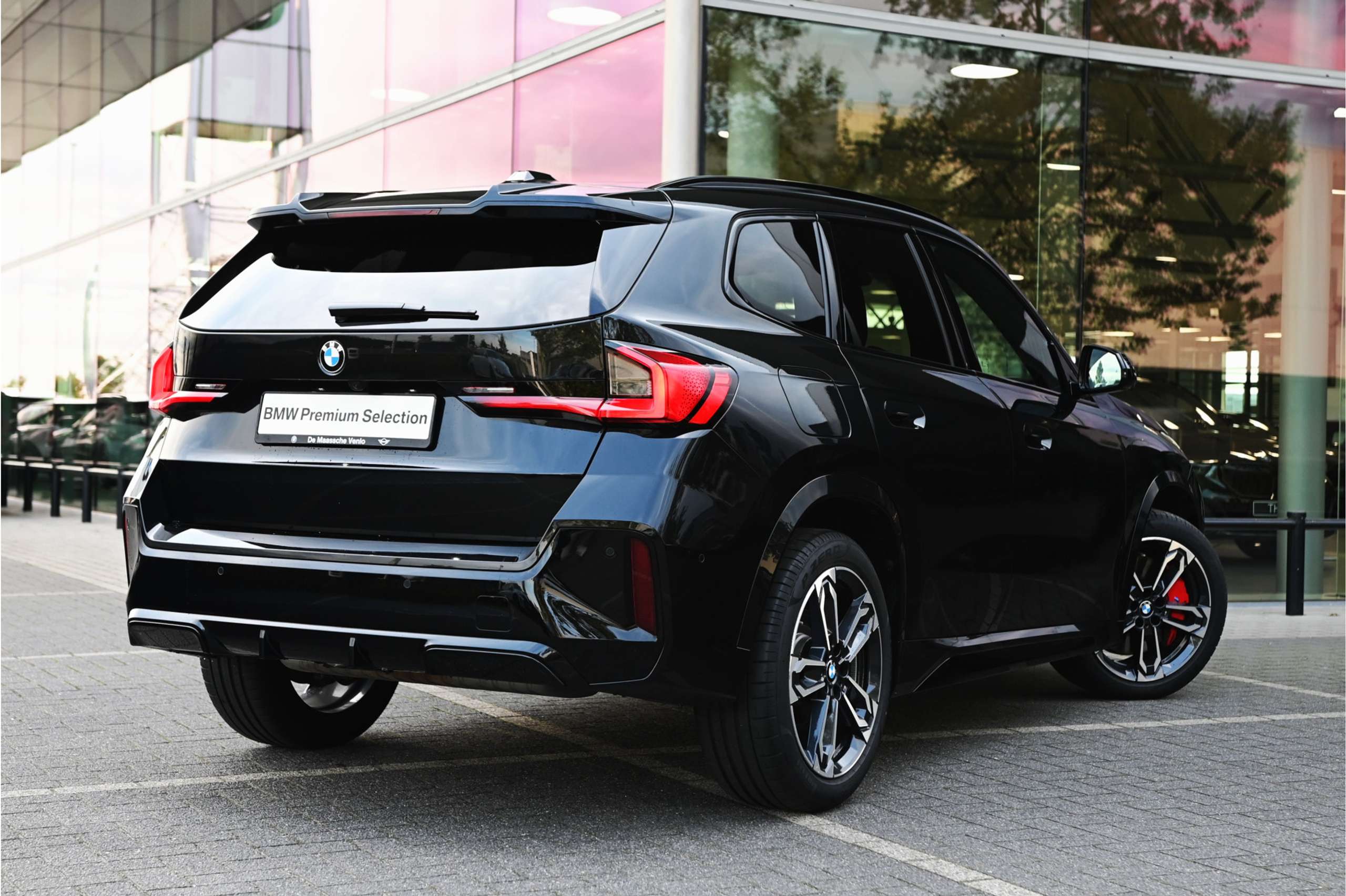 BMW - X1