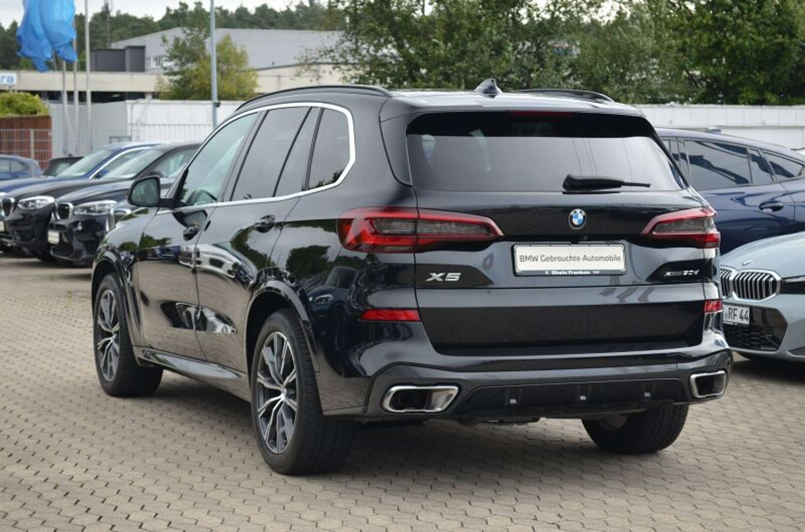 BMW - X5