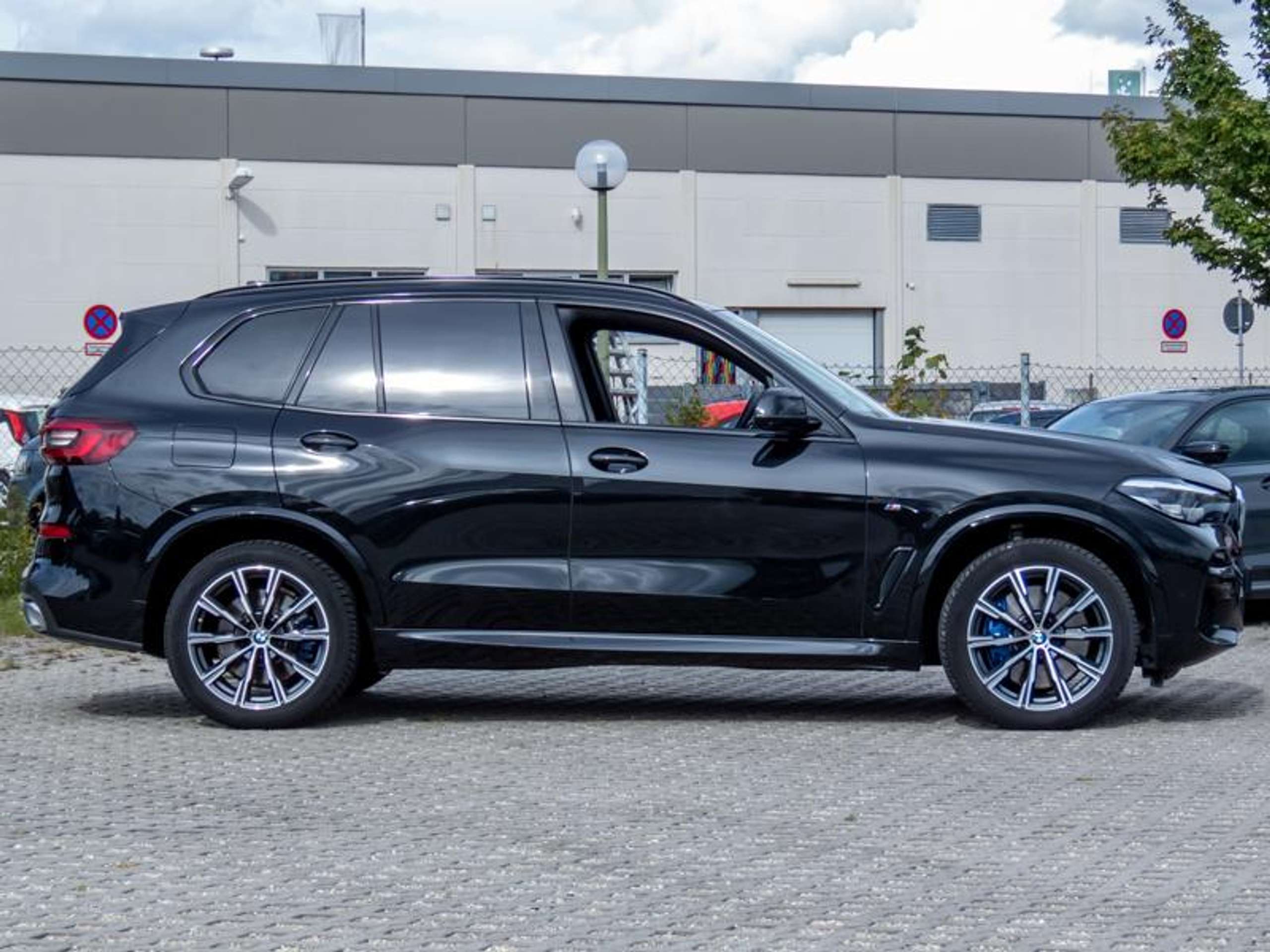 BMW - X5