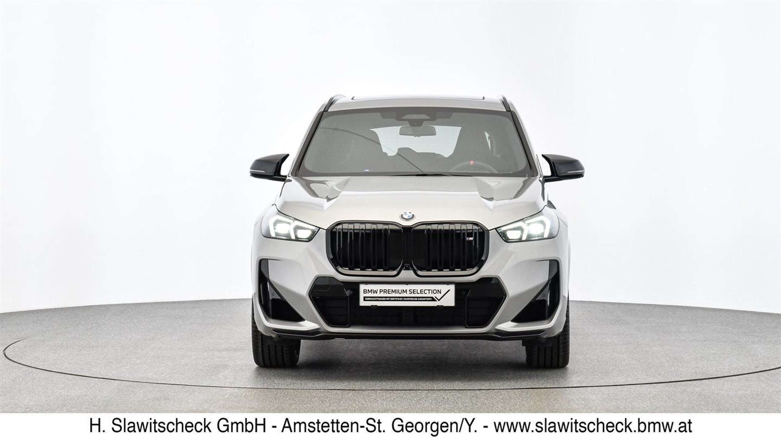 BMW - X1