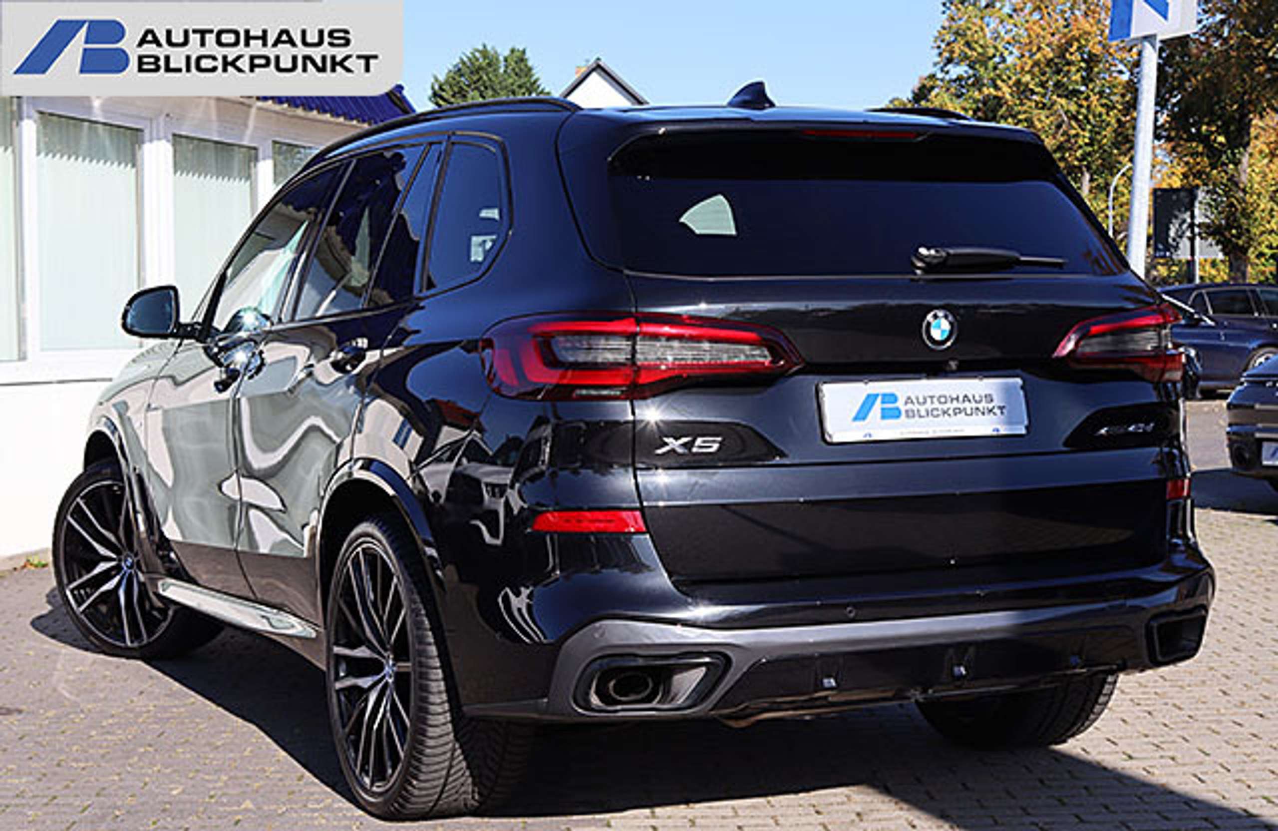 BMW - X5 M