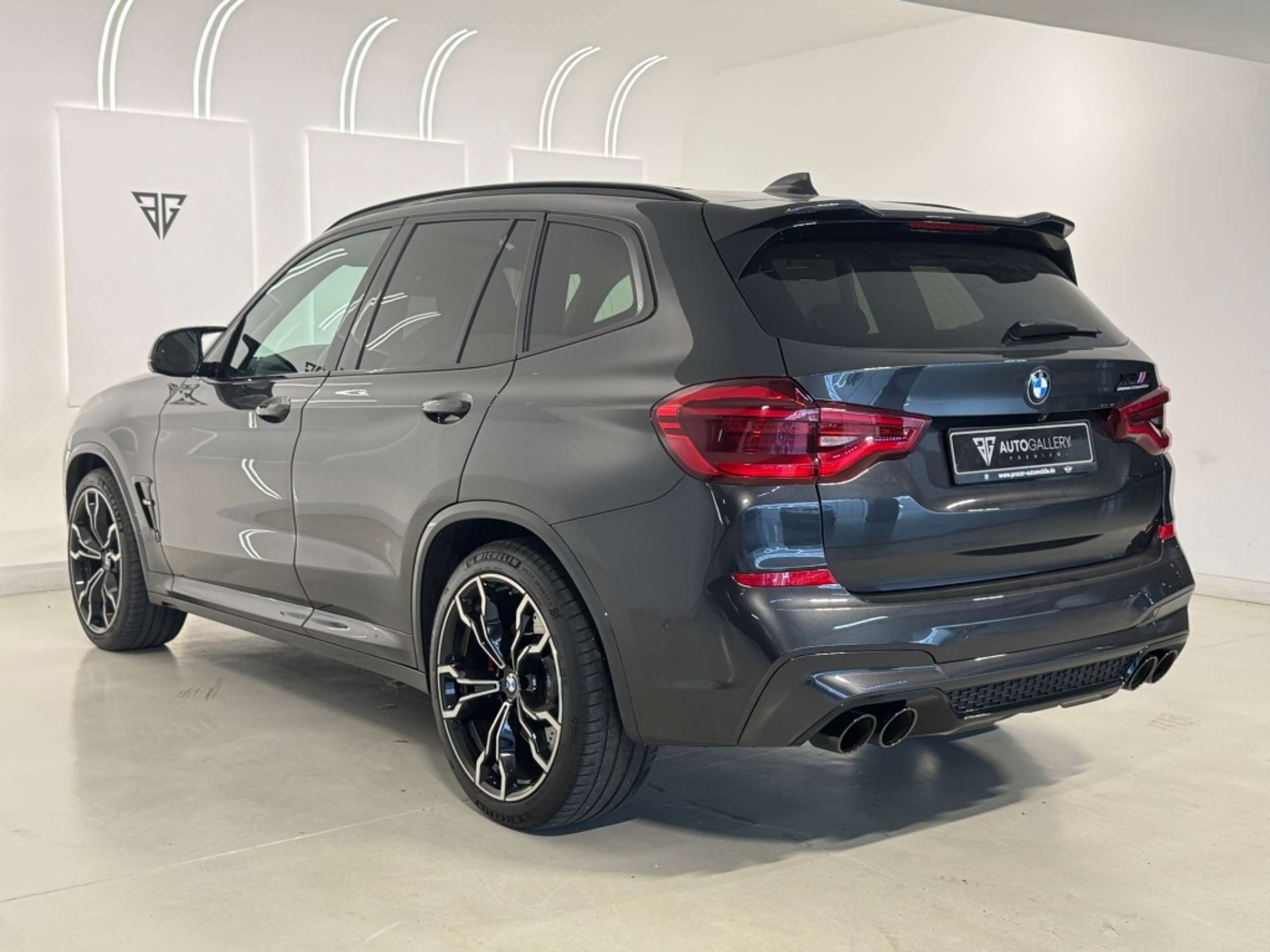 BMW - X3 M