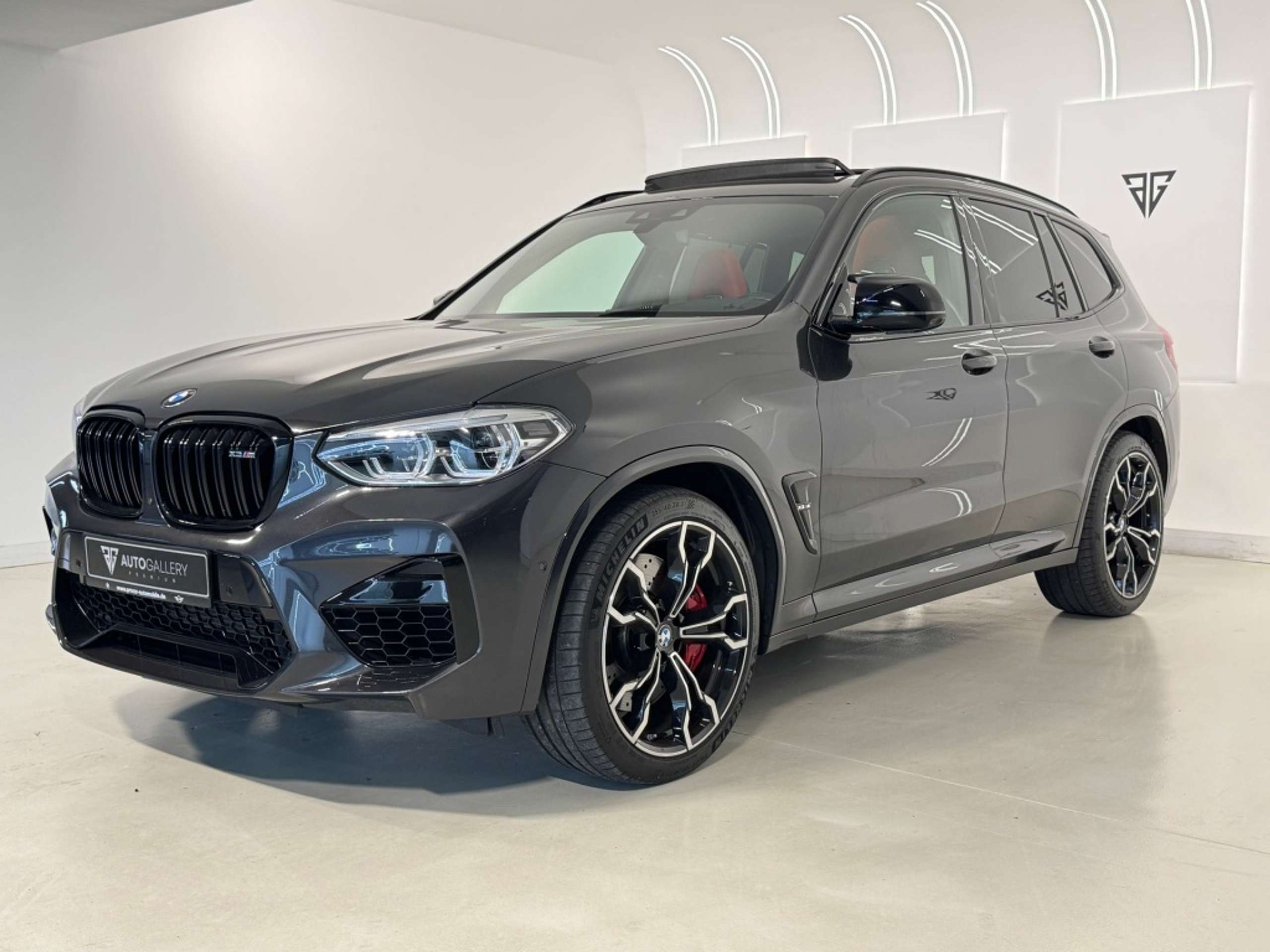 BMW - X3 M