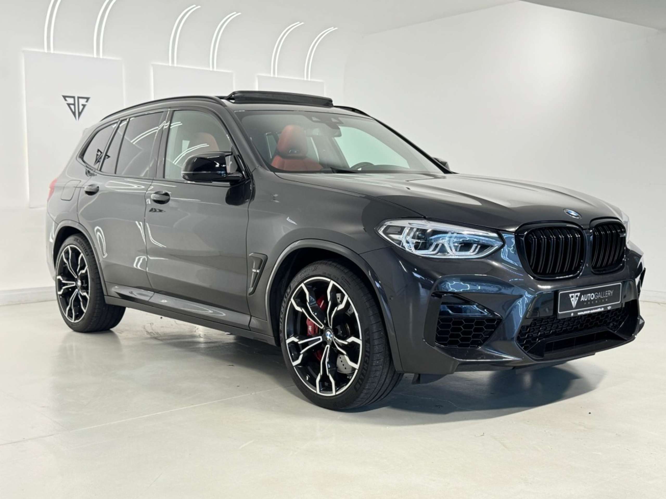 BMW - X3 M