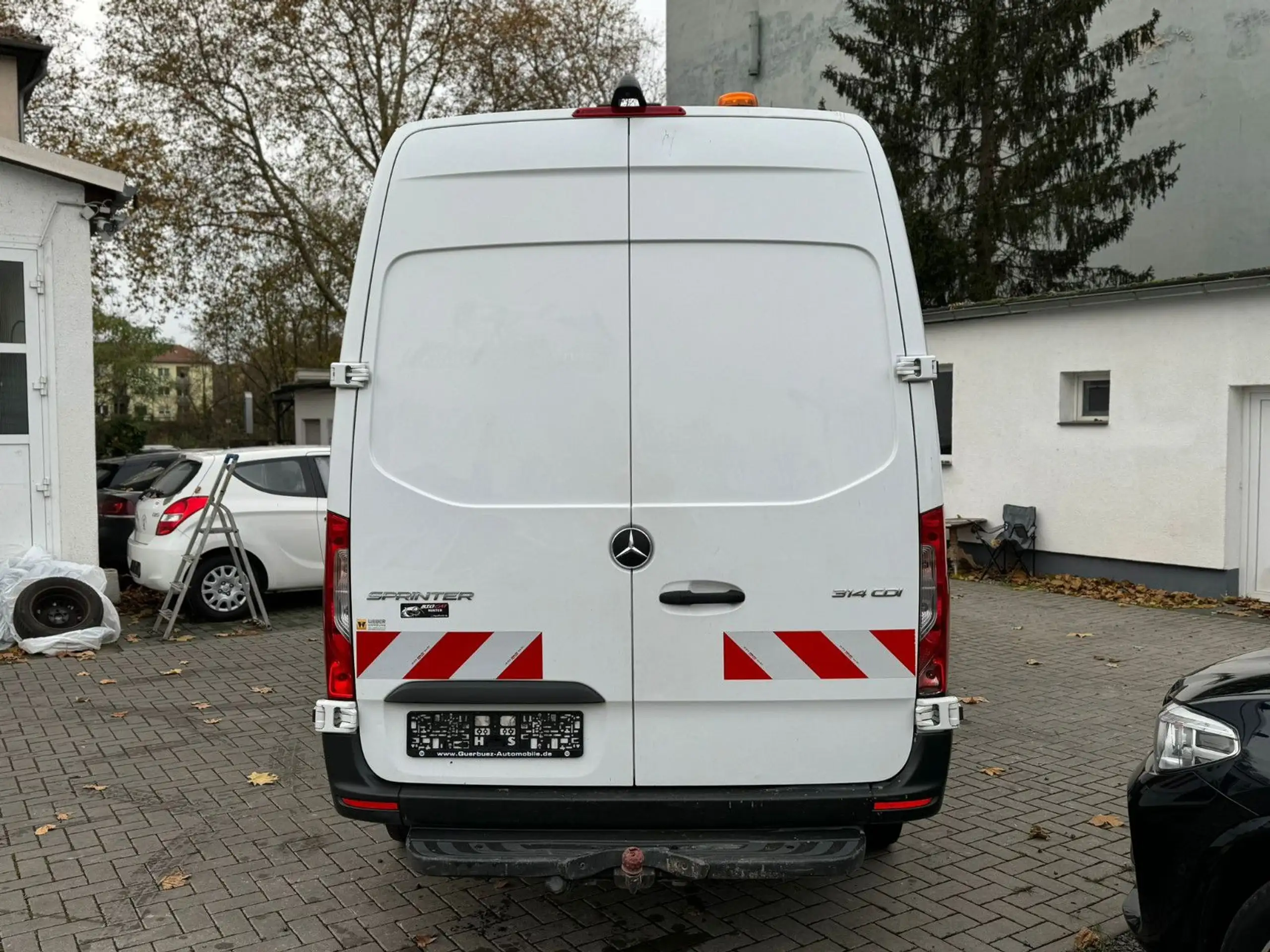 Mercedes-Benz - Sprinter