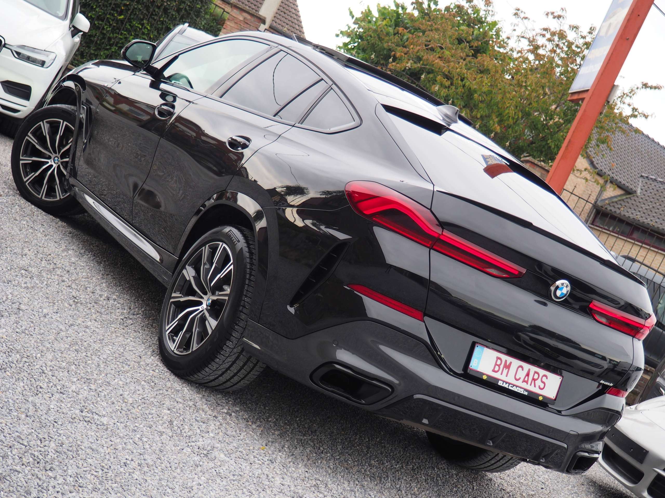 BMW - X6