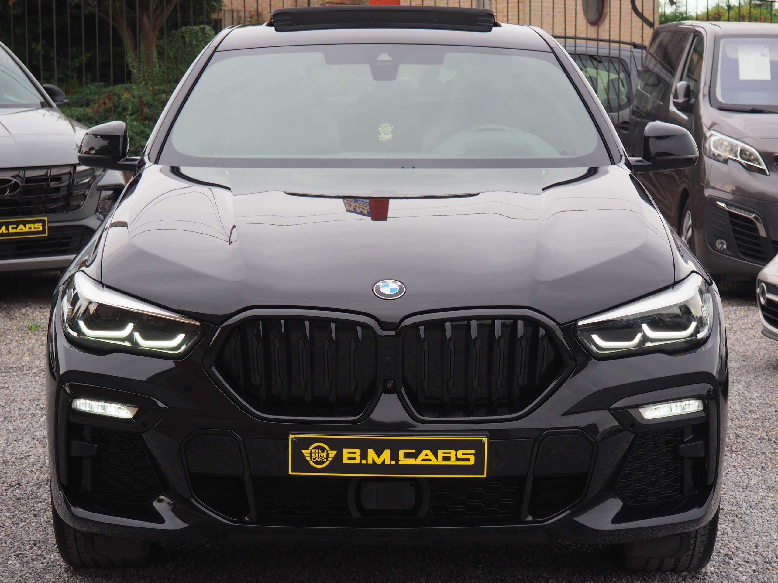 BMW - X6