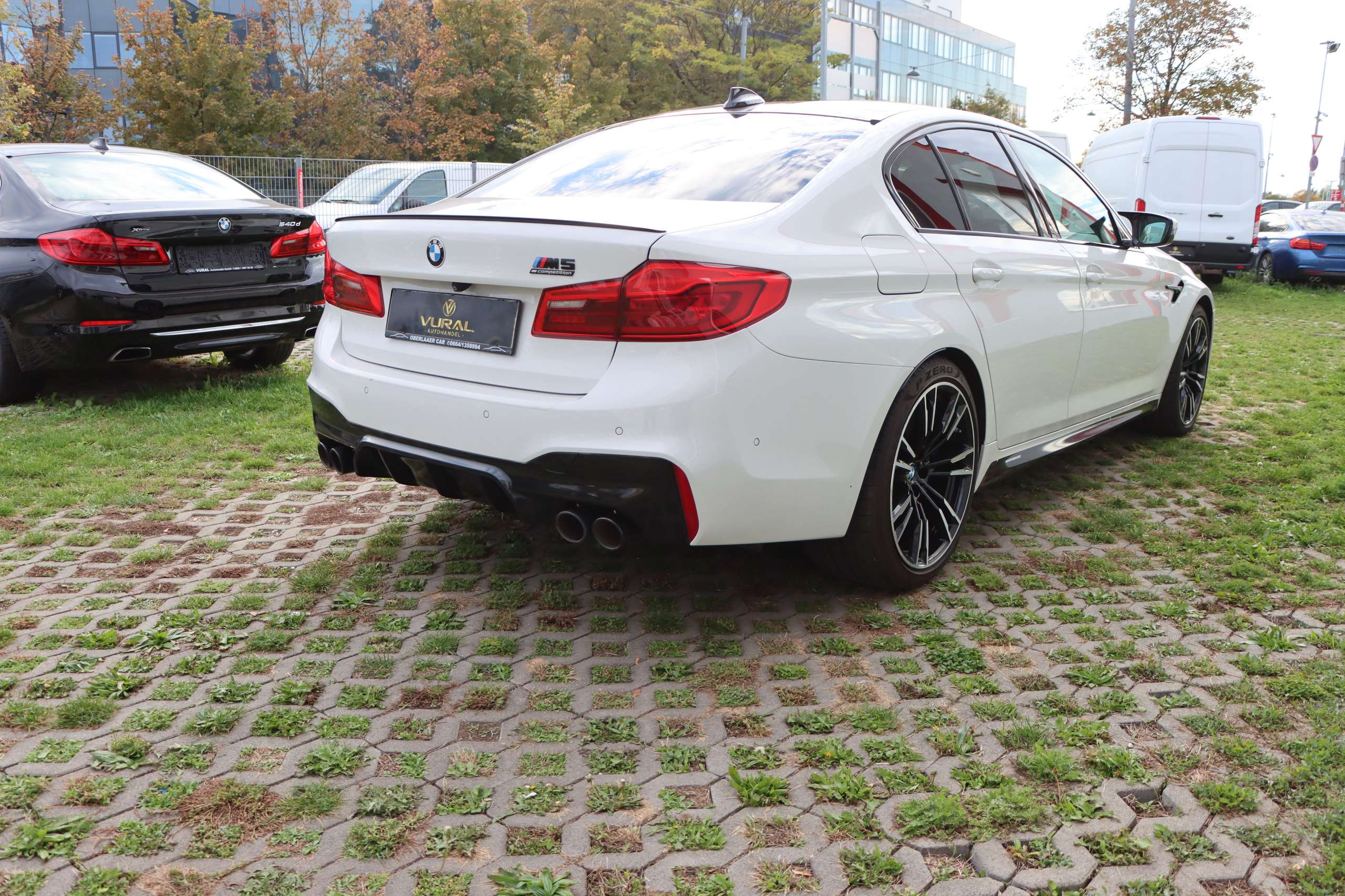 BMW - M5