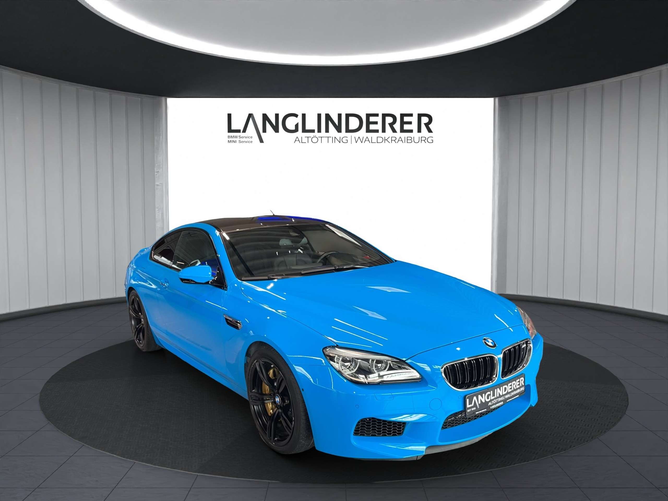 BMW - M6