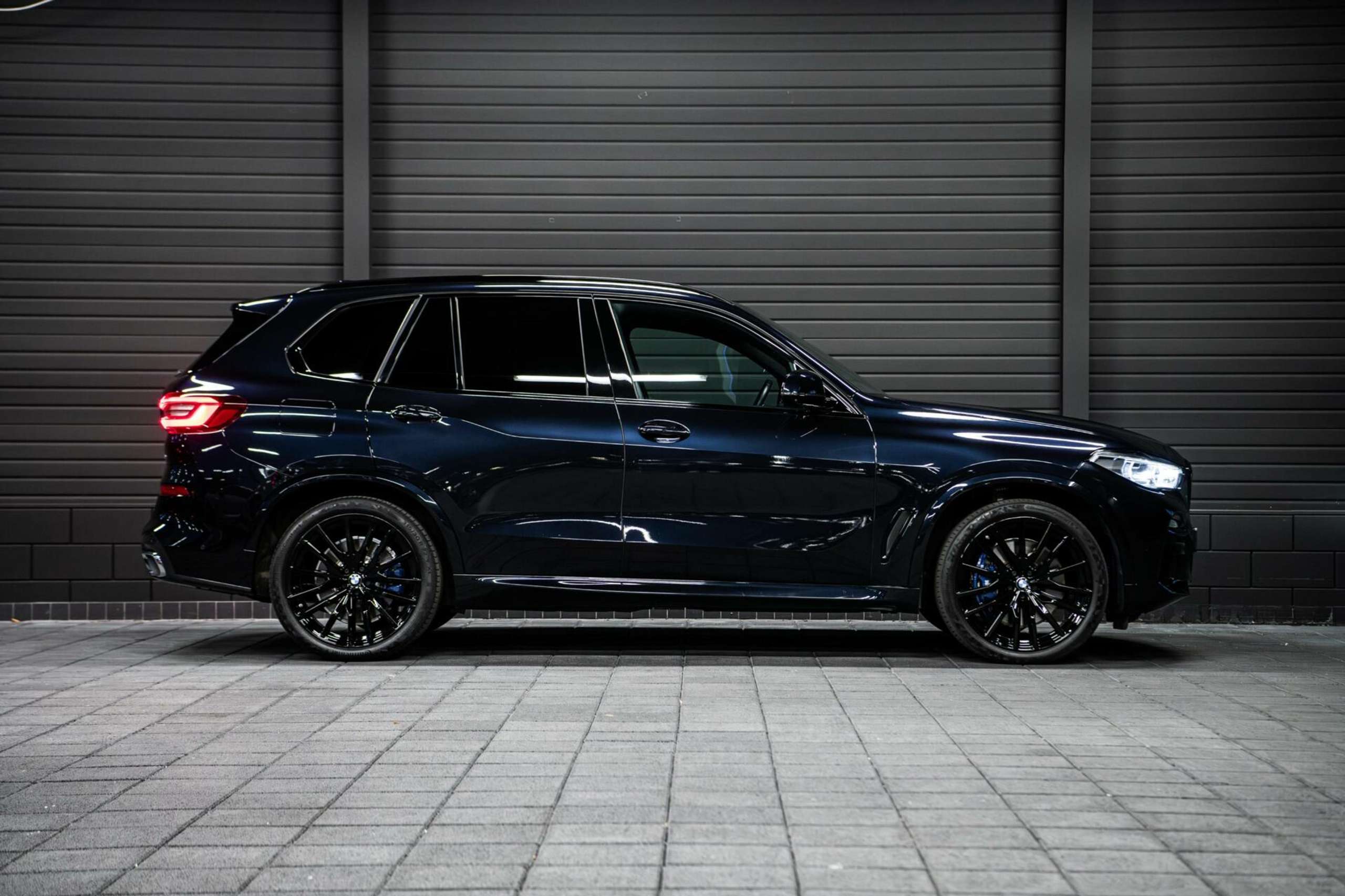 BMW - X5