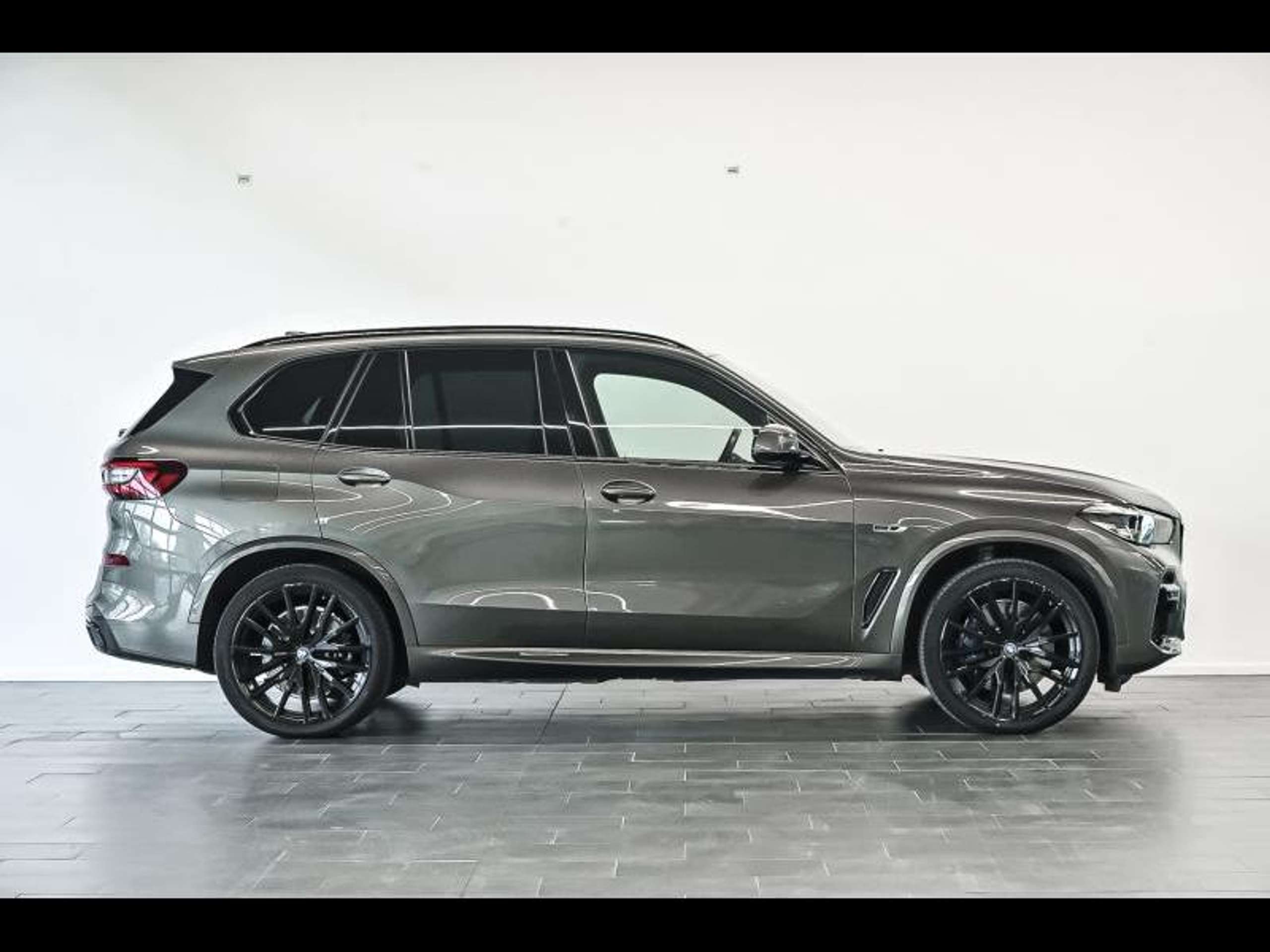 BMW - X5