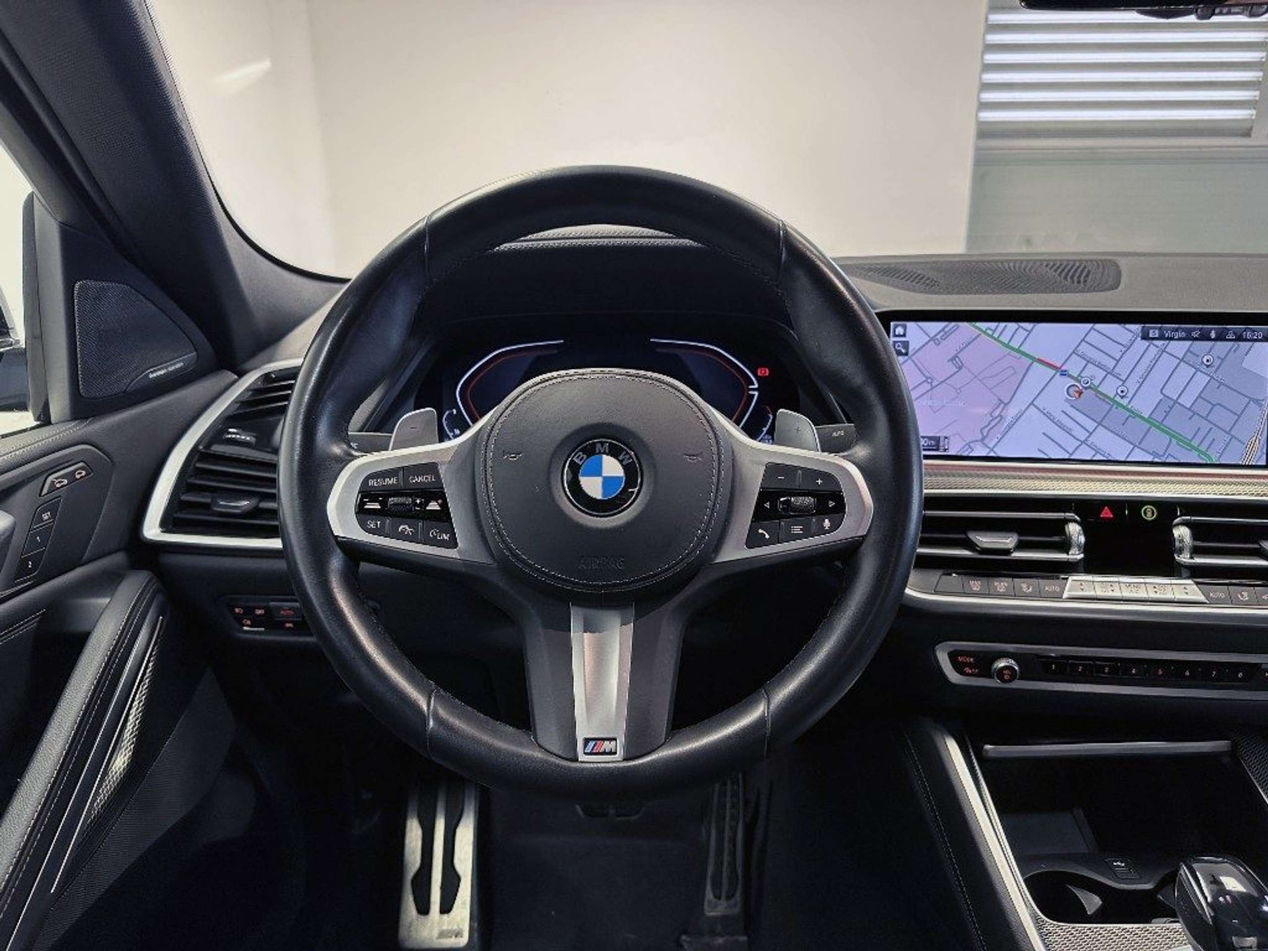 BMW - X6