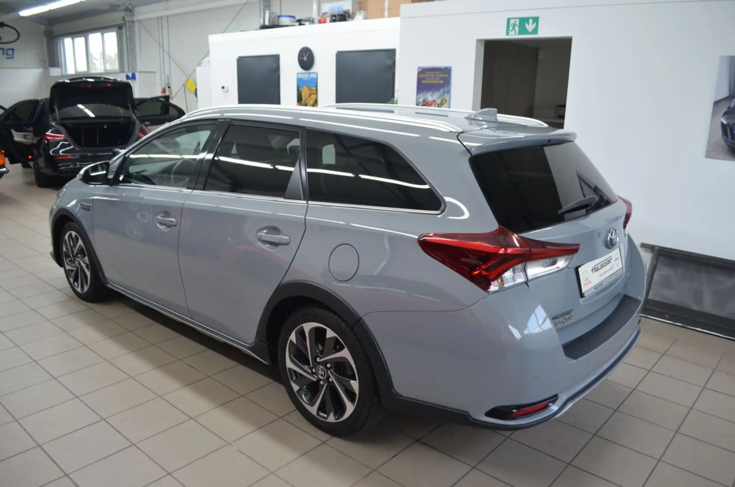 Toyota - Auris