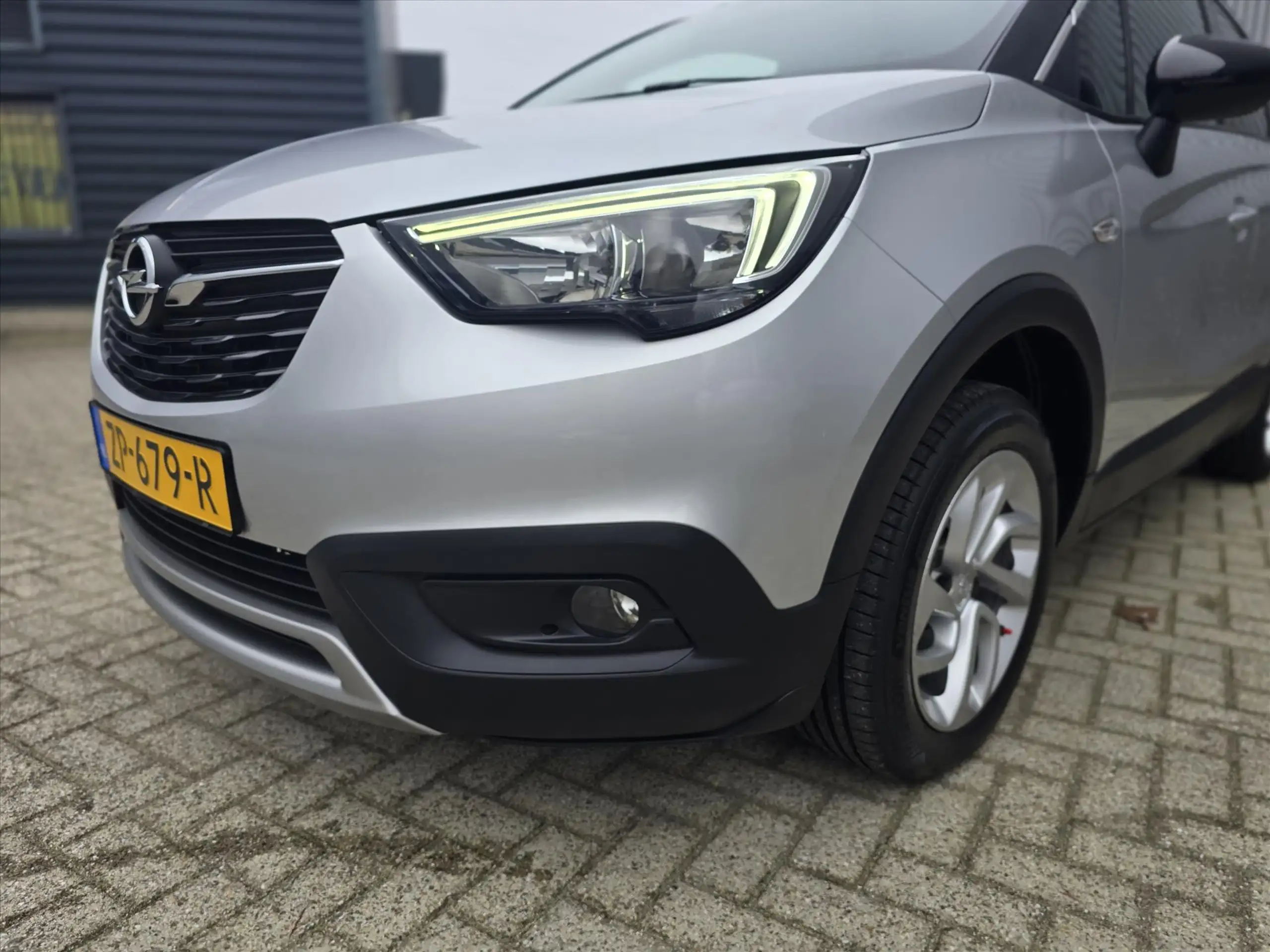 Opel - Crossland X