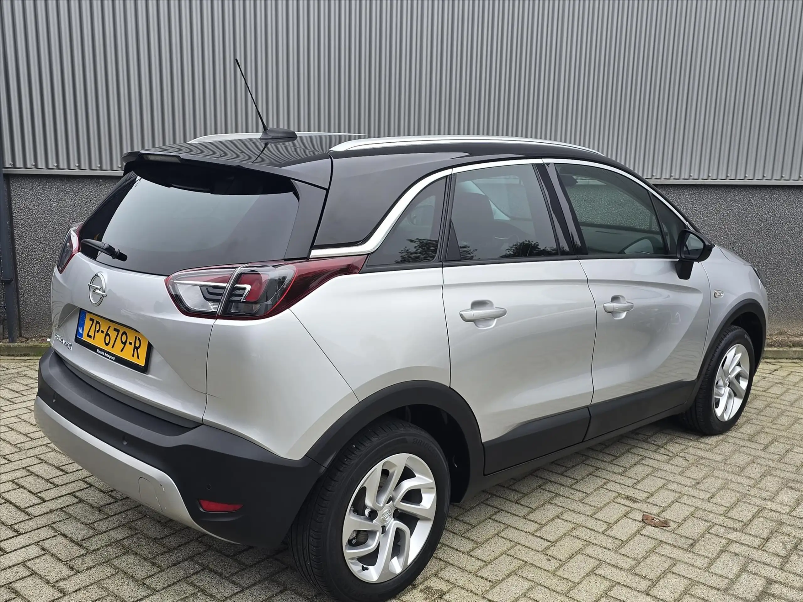 Opel - Crossland X