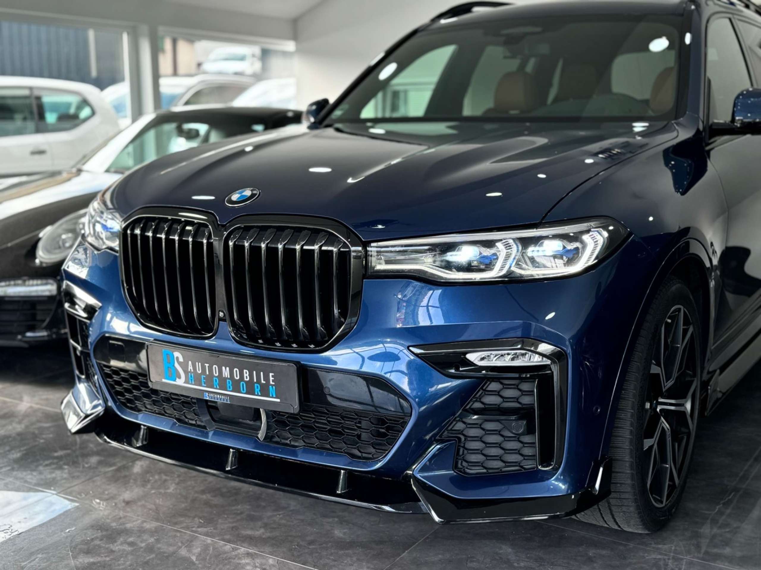 BMW - X7