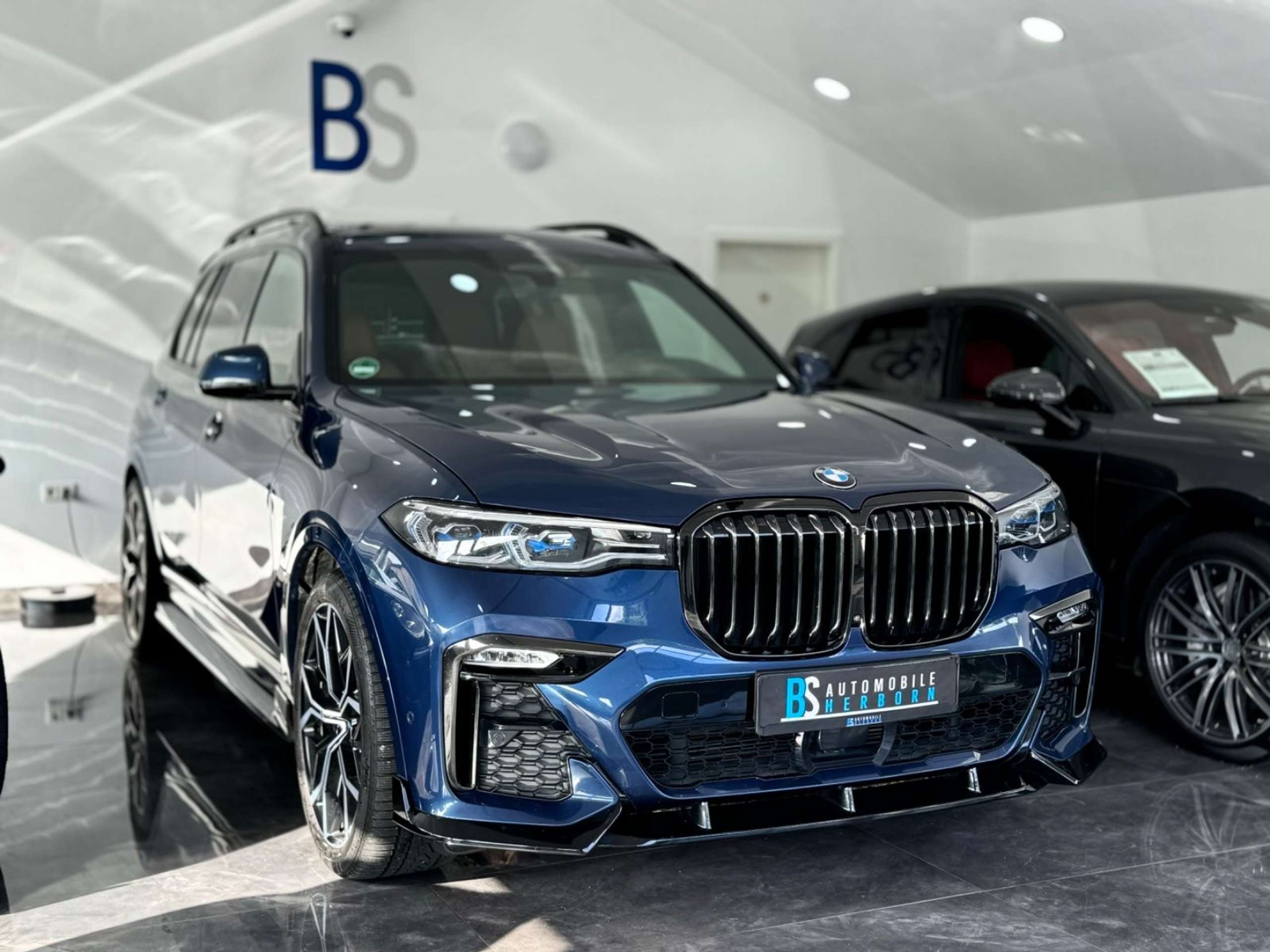 BMW - X7