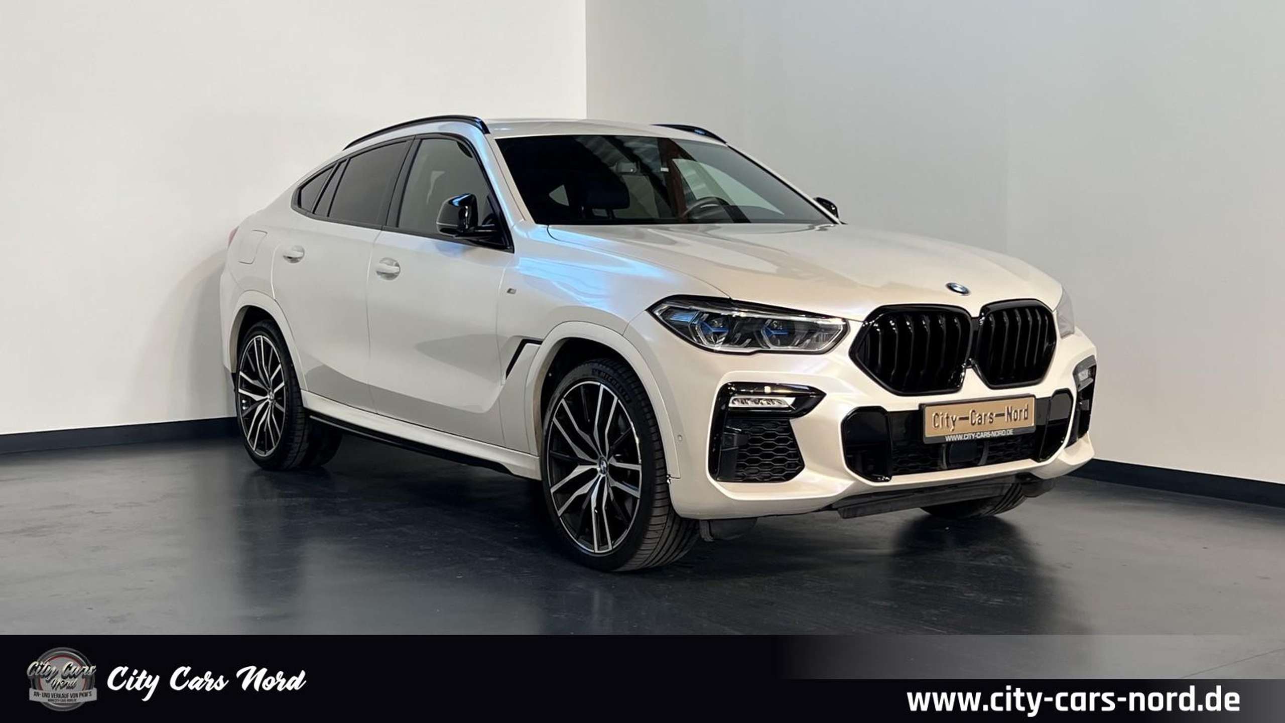 BMW - X6