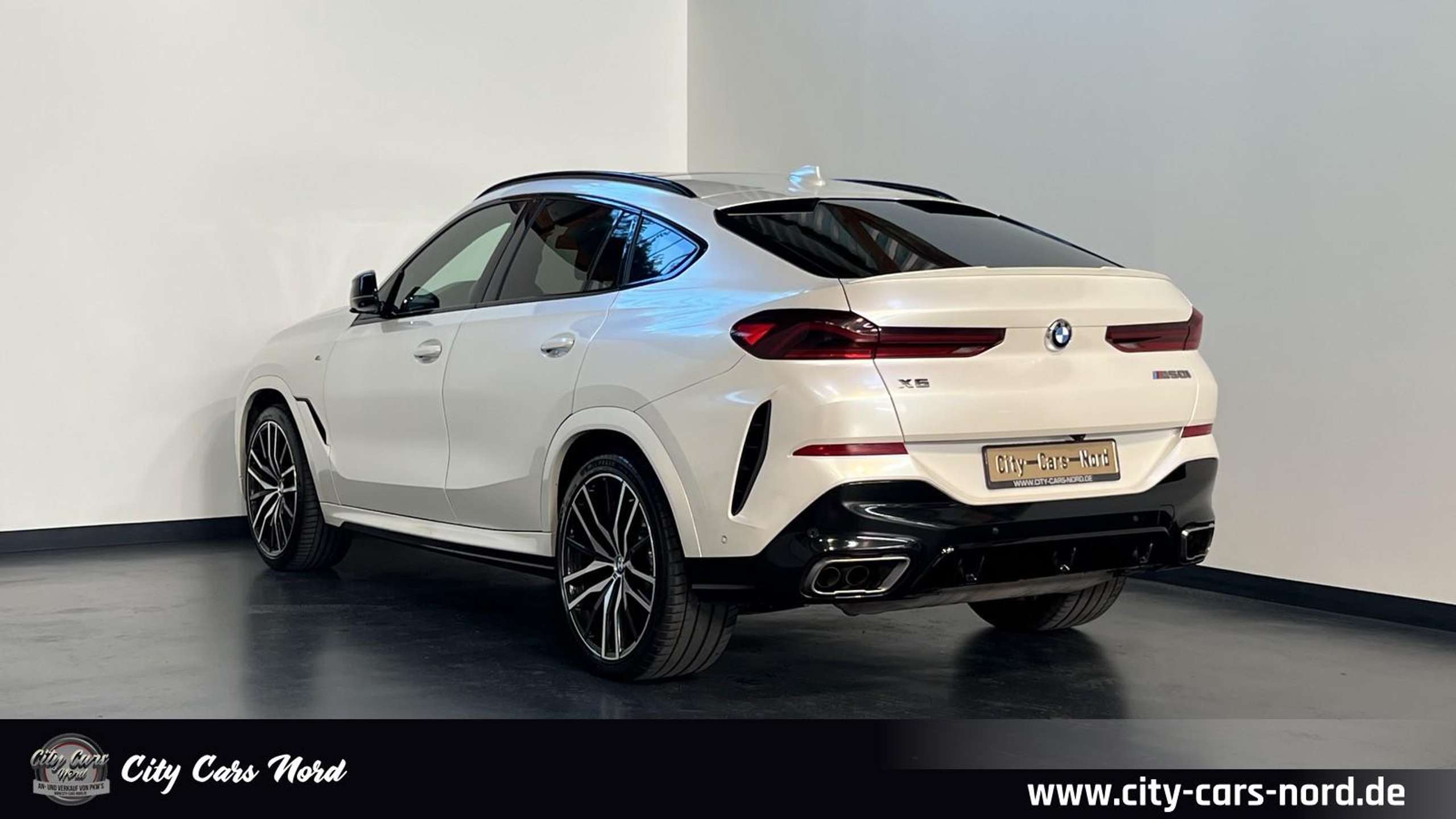 BMW - X6