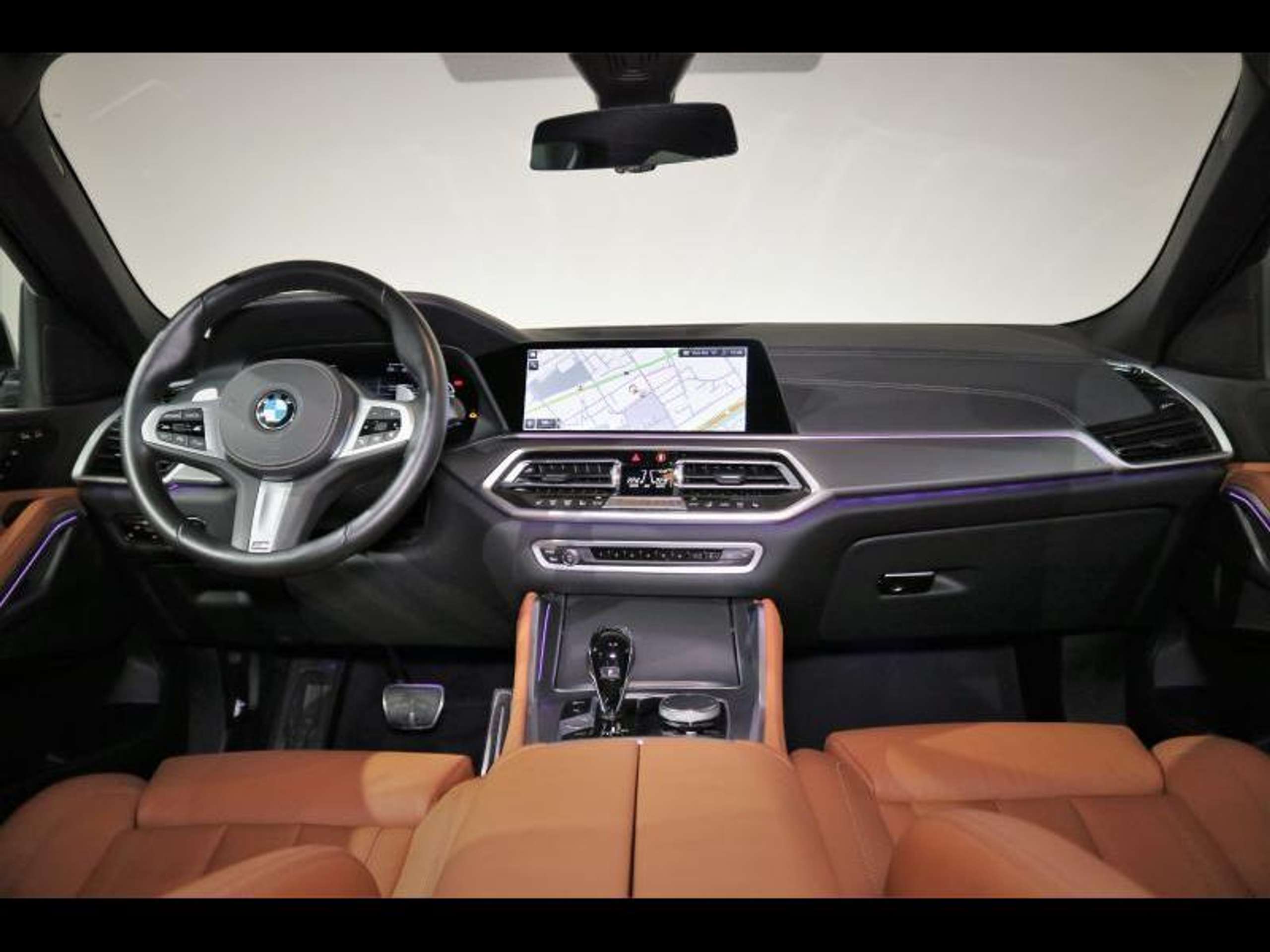 BMW - X6