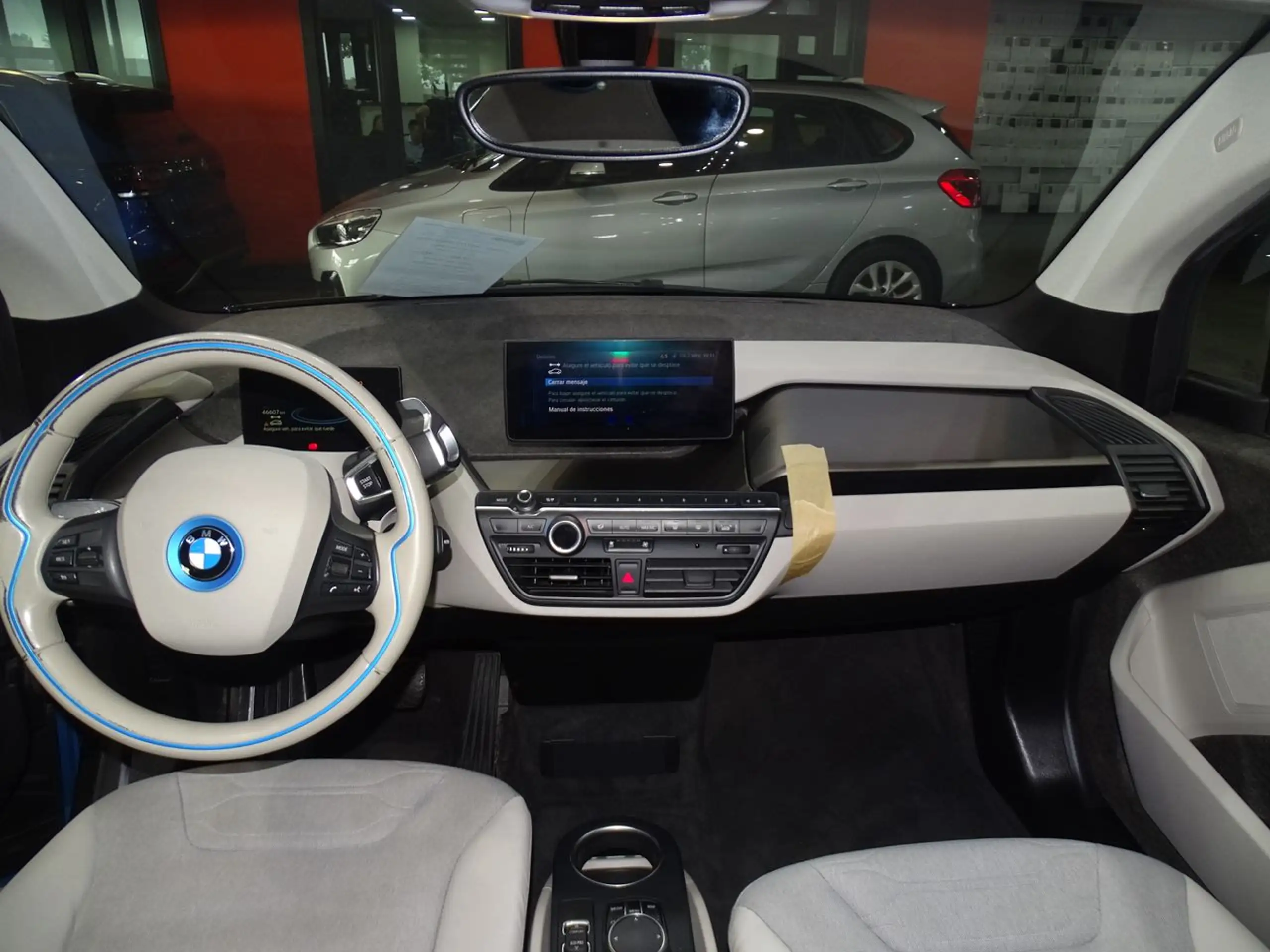 BMW - i3