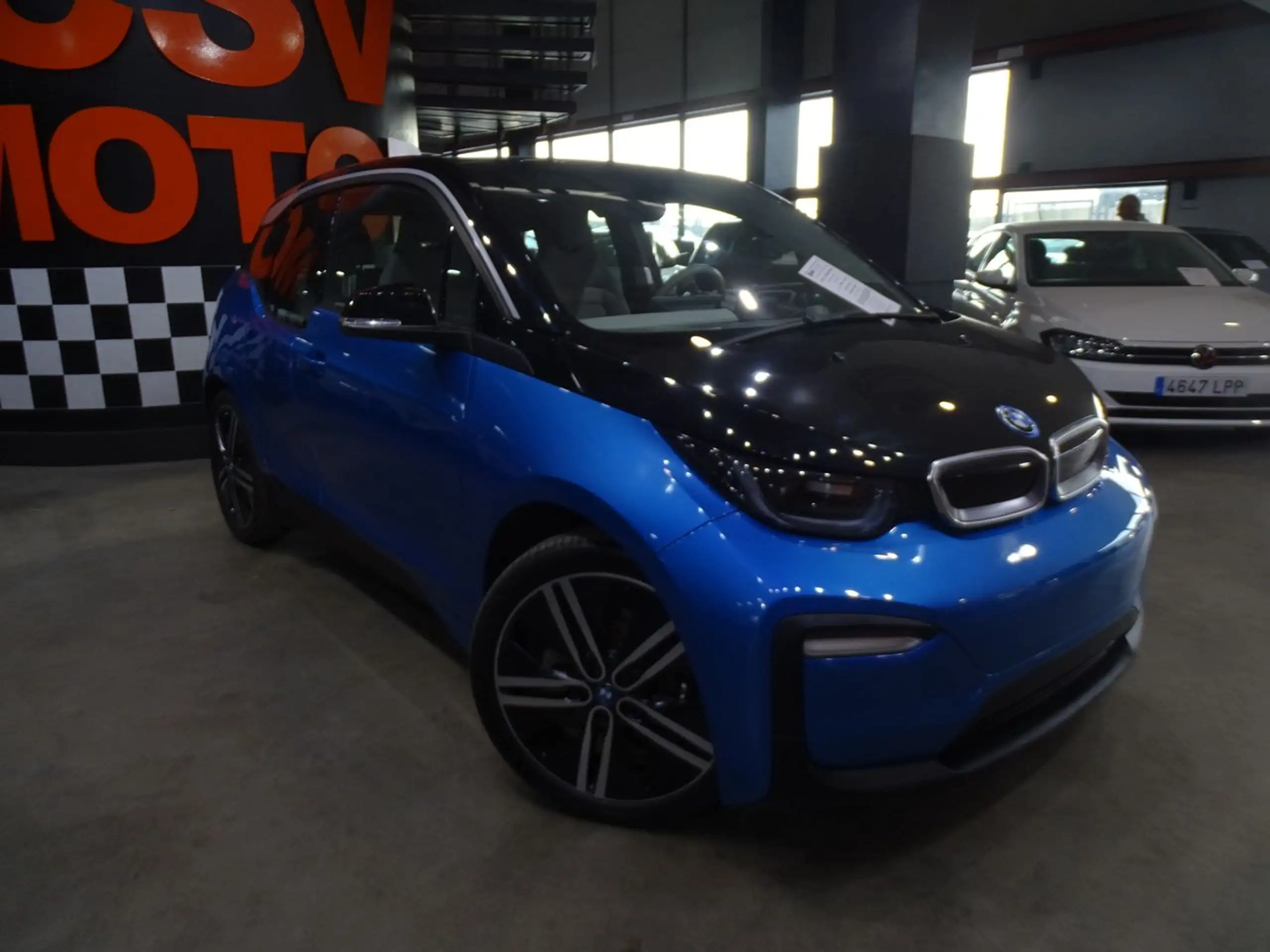 BMW - i3