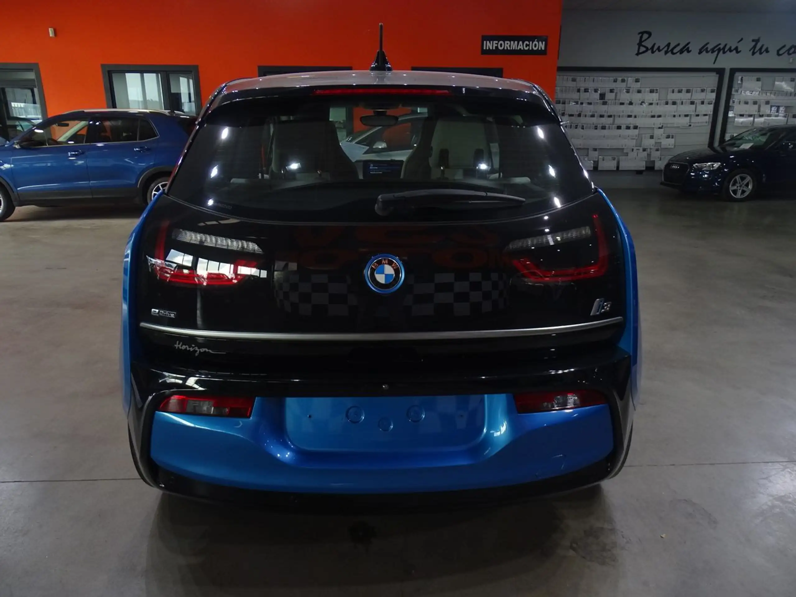 BMW - i3