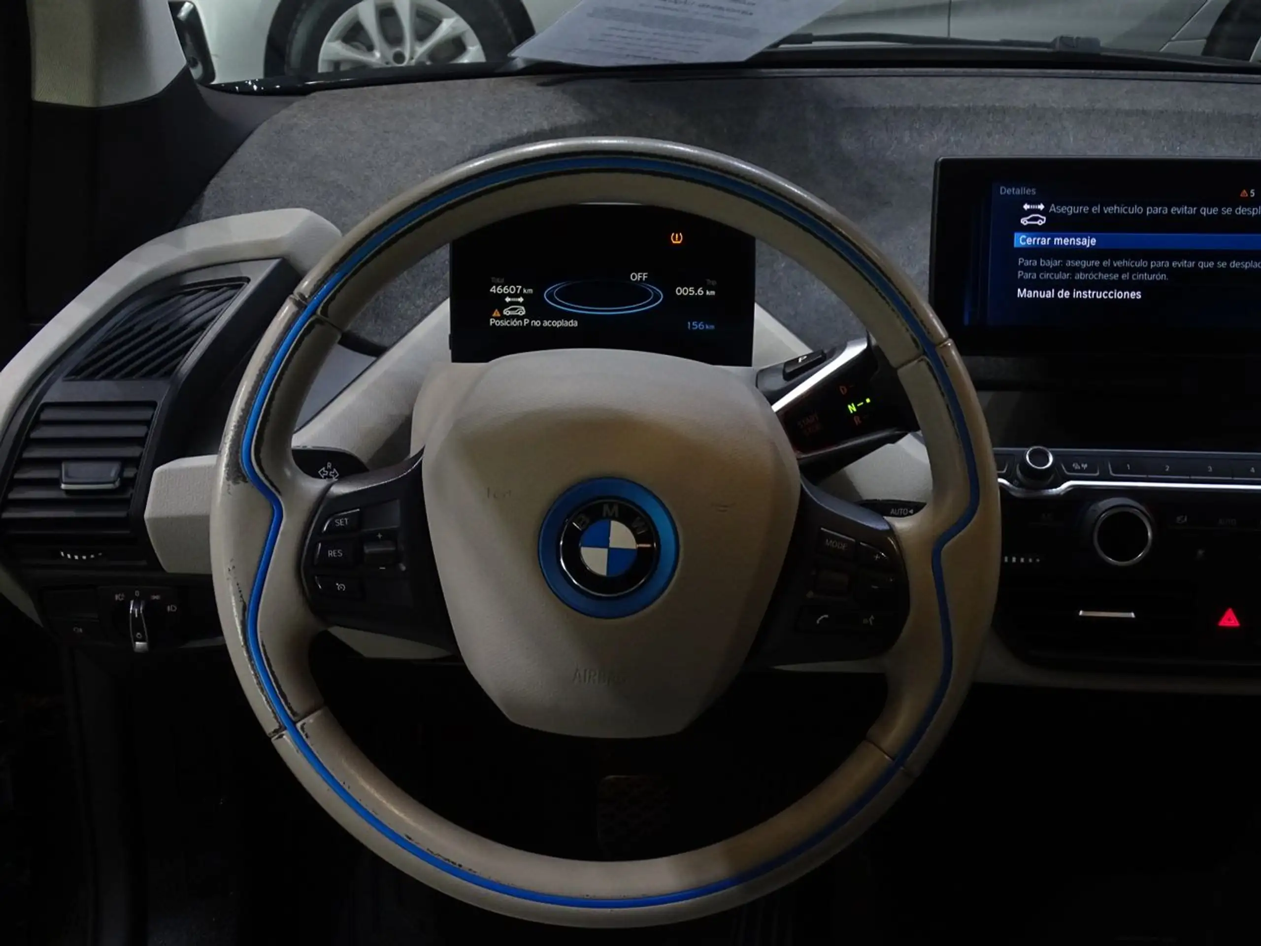 BMW - i3