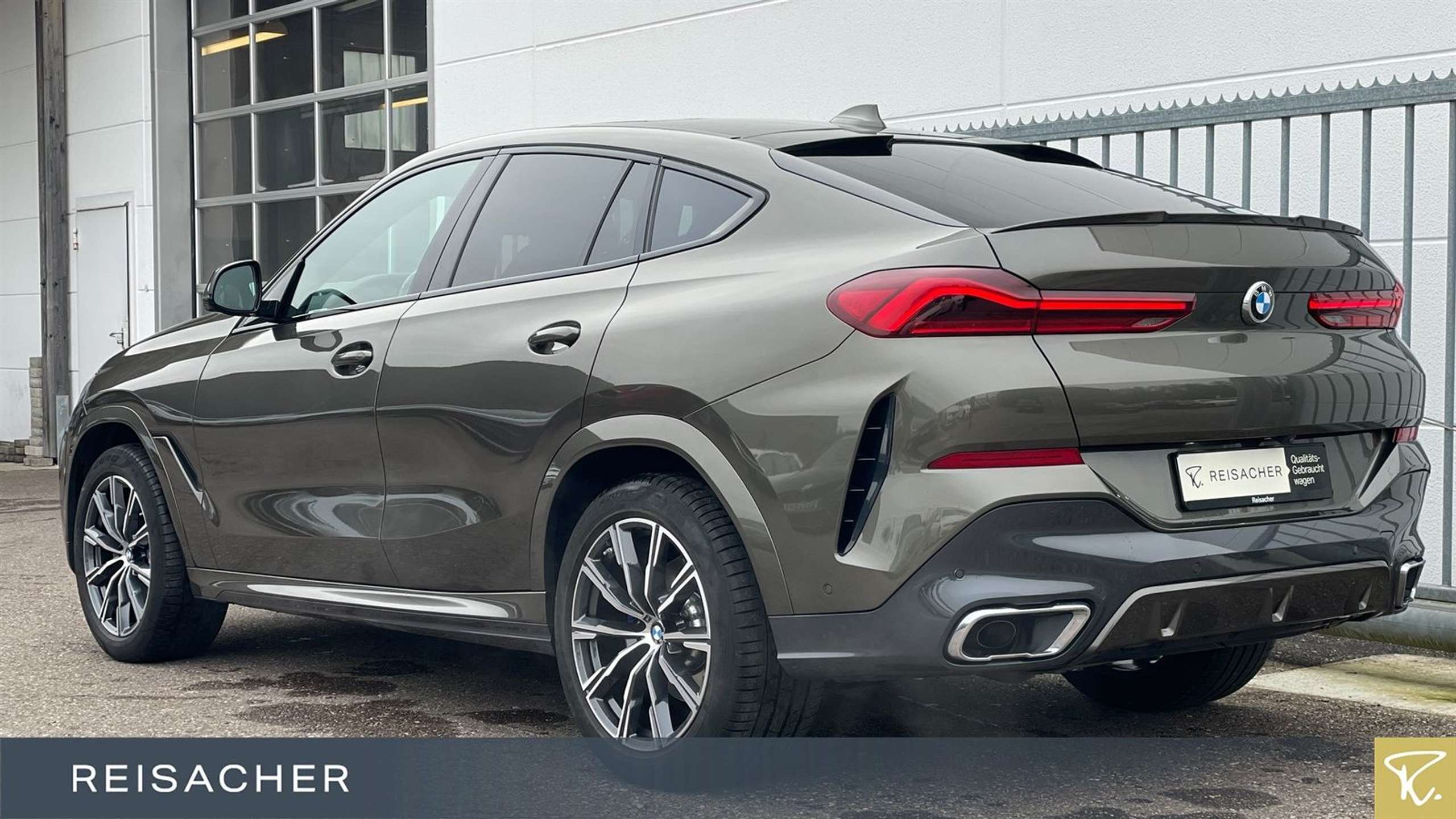 BMW - X6