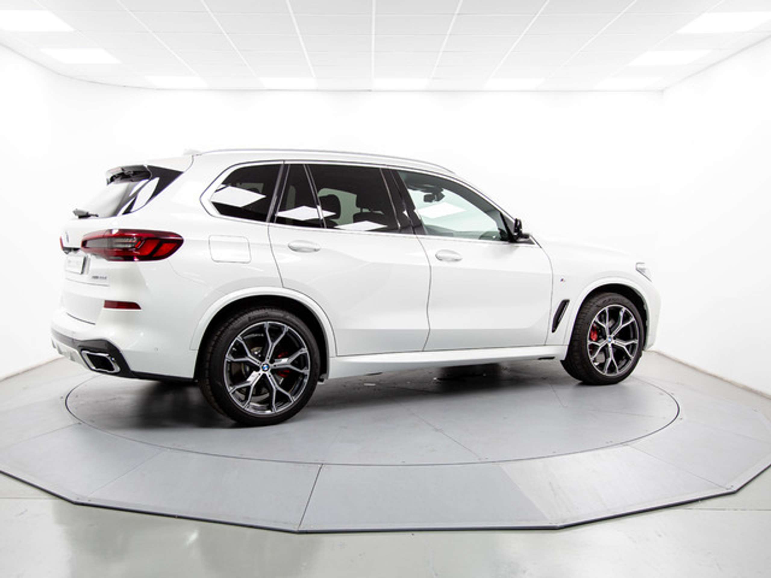 BMW - X5