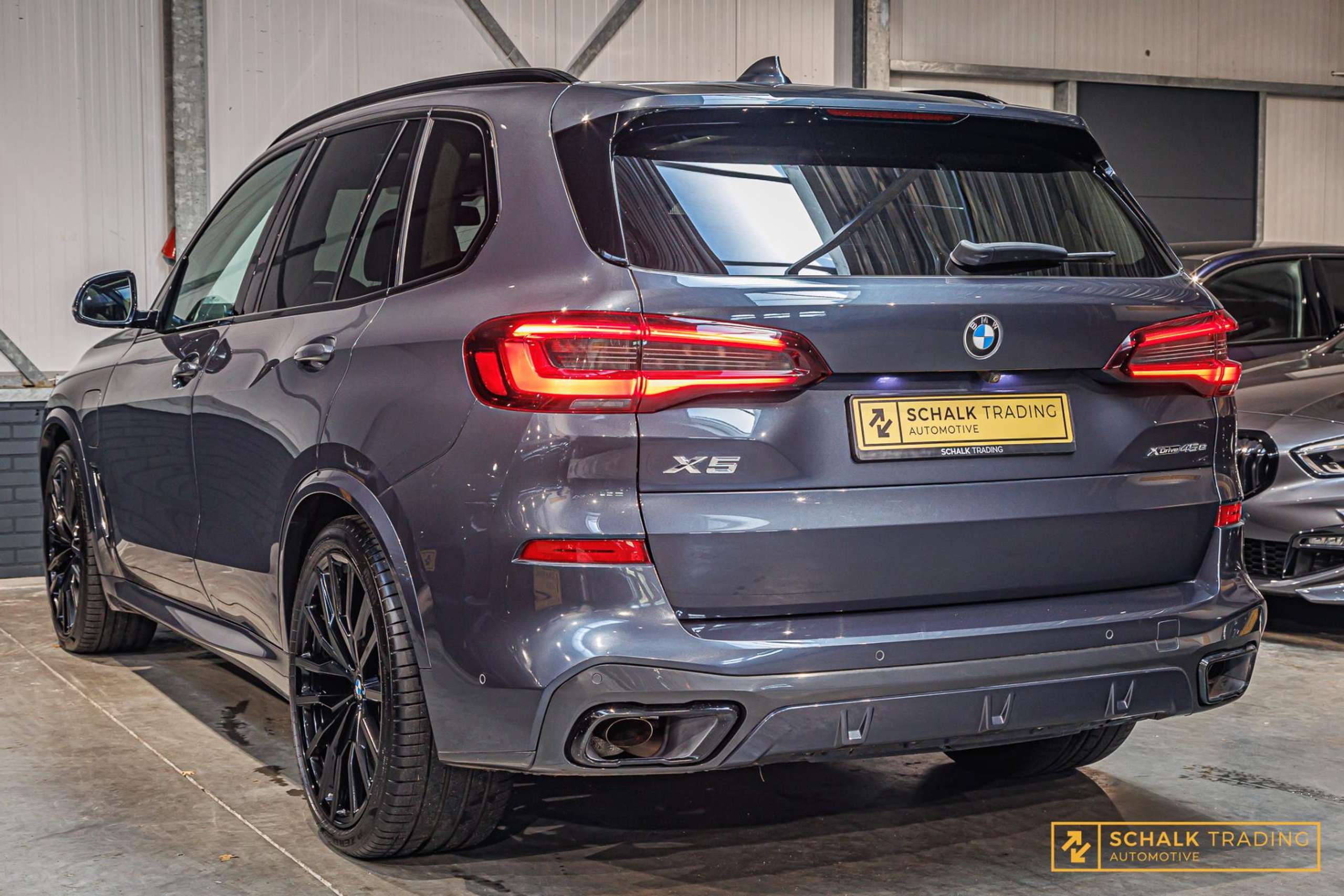 BMW - X5