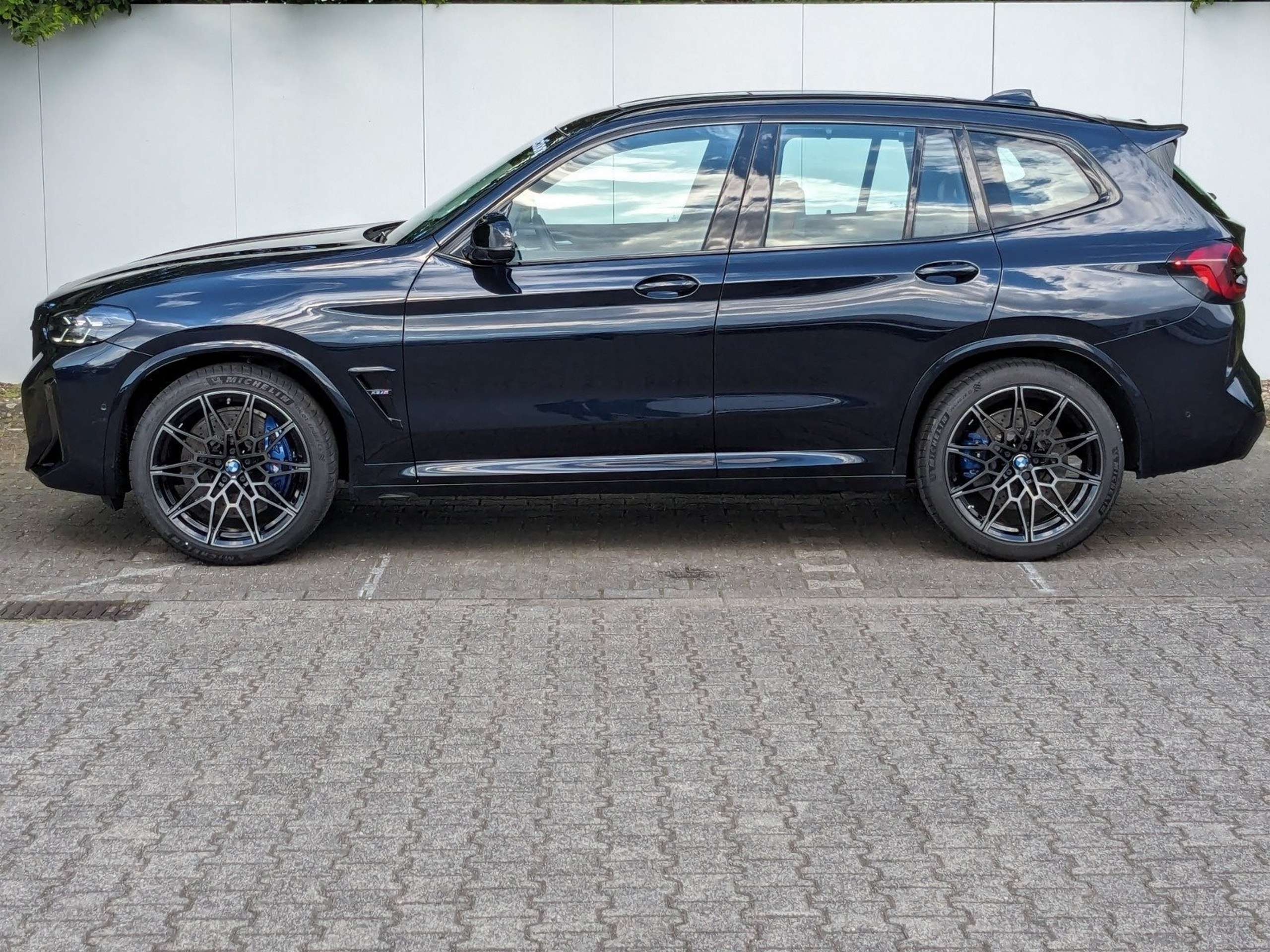 BMW - X3 M