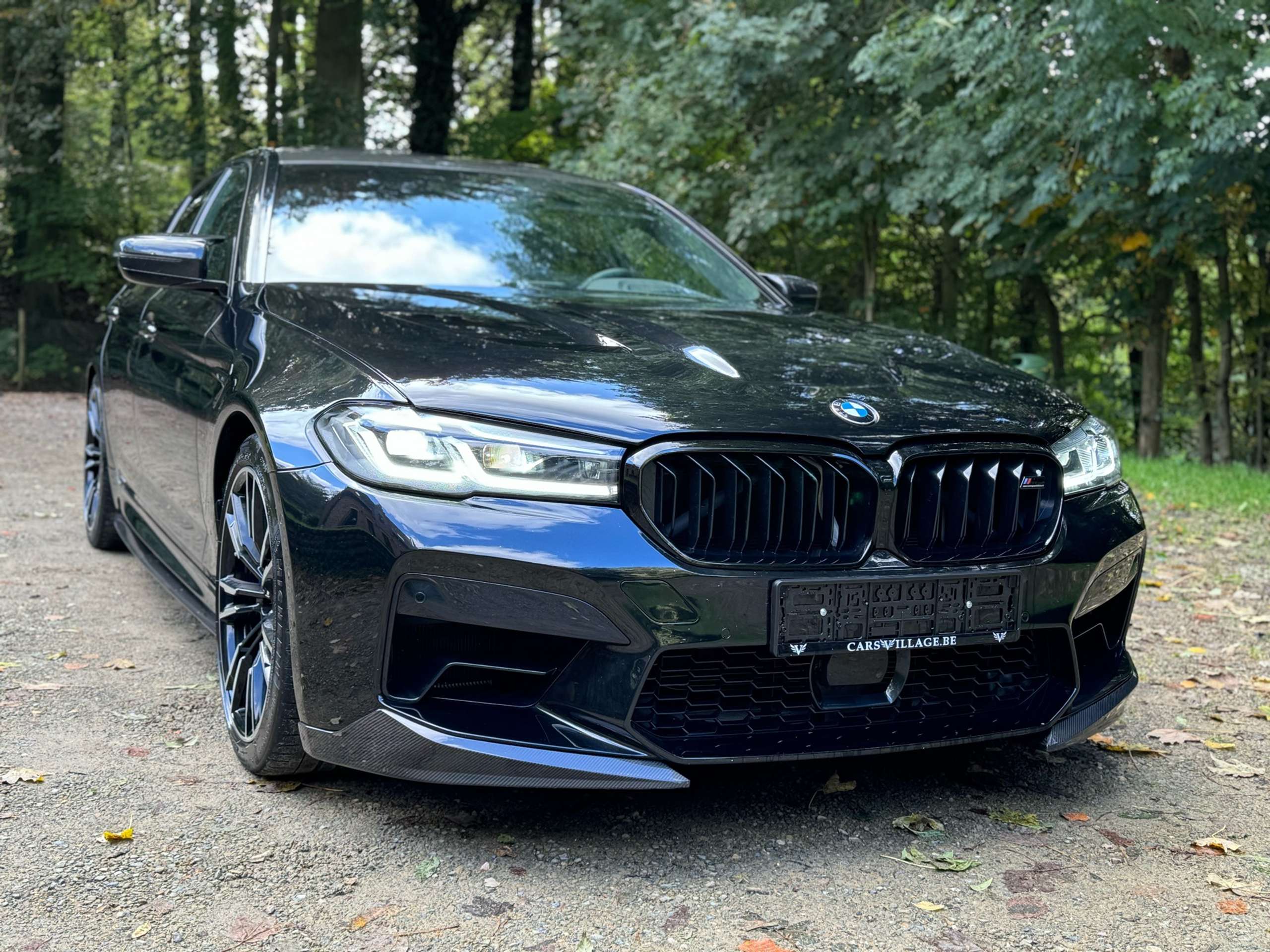 BMW - M5