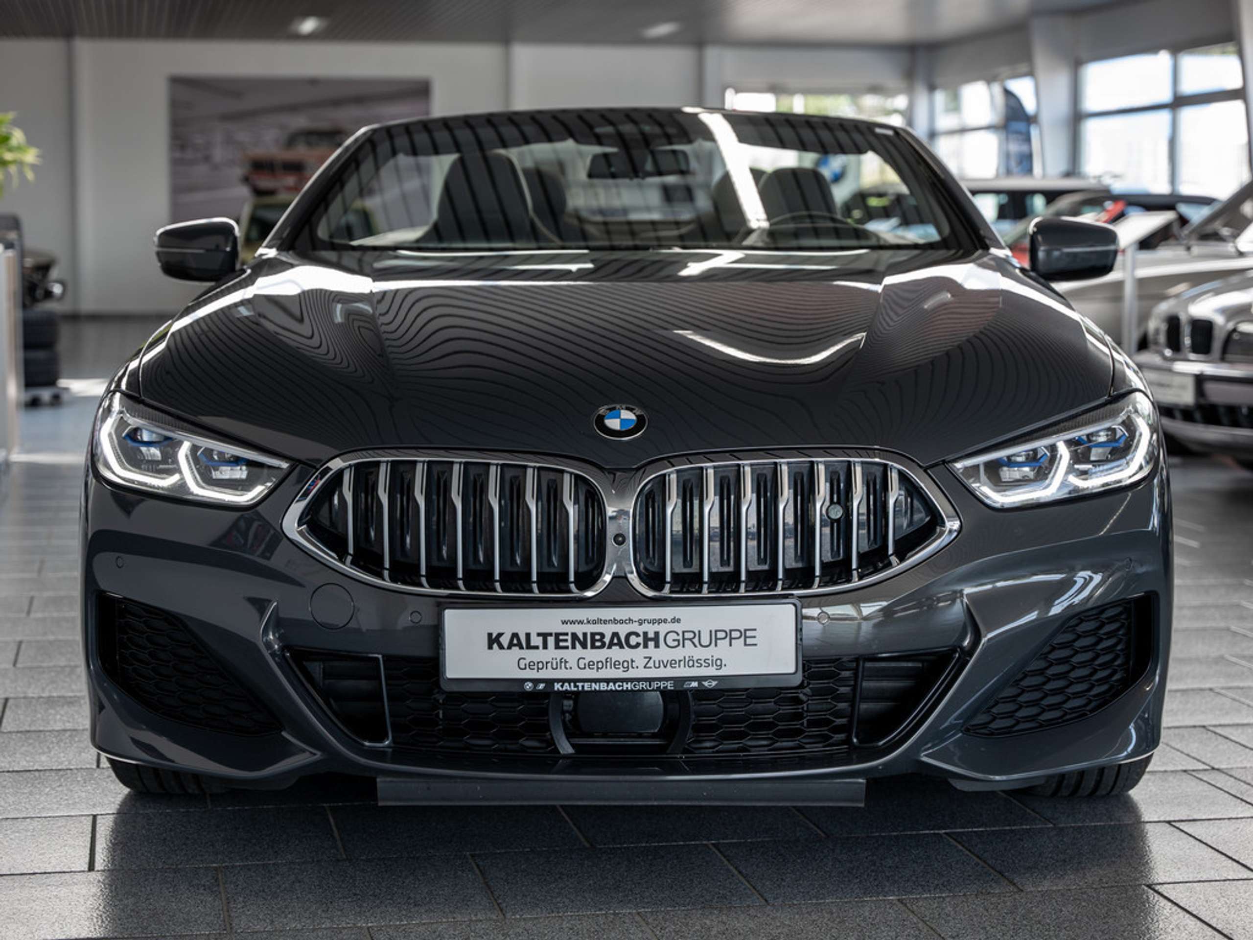 BMW - 840