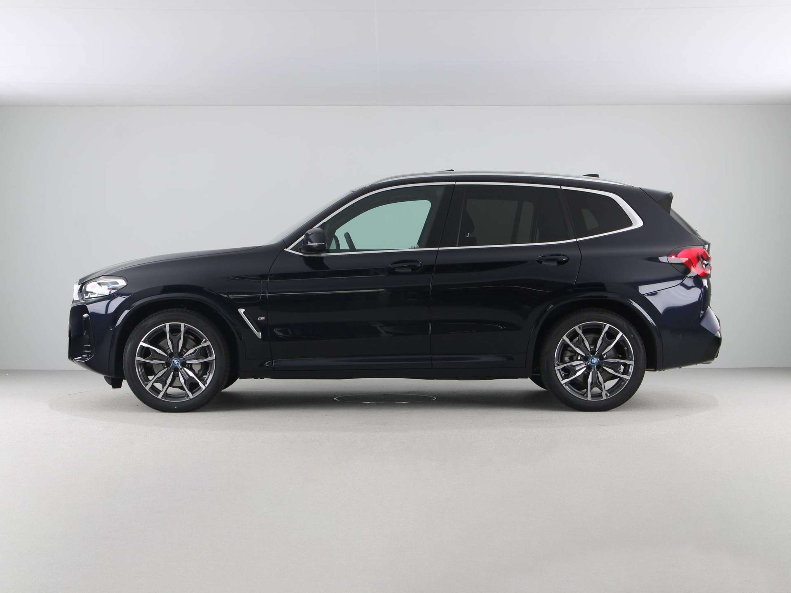 BMW - X3