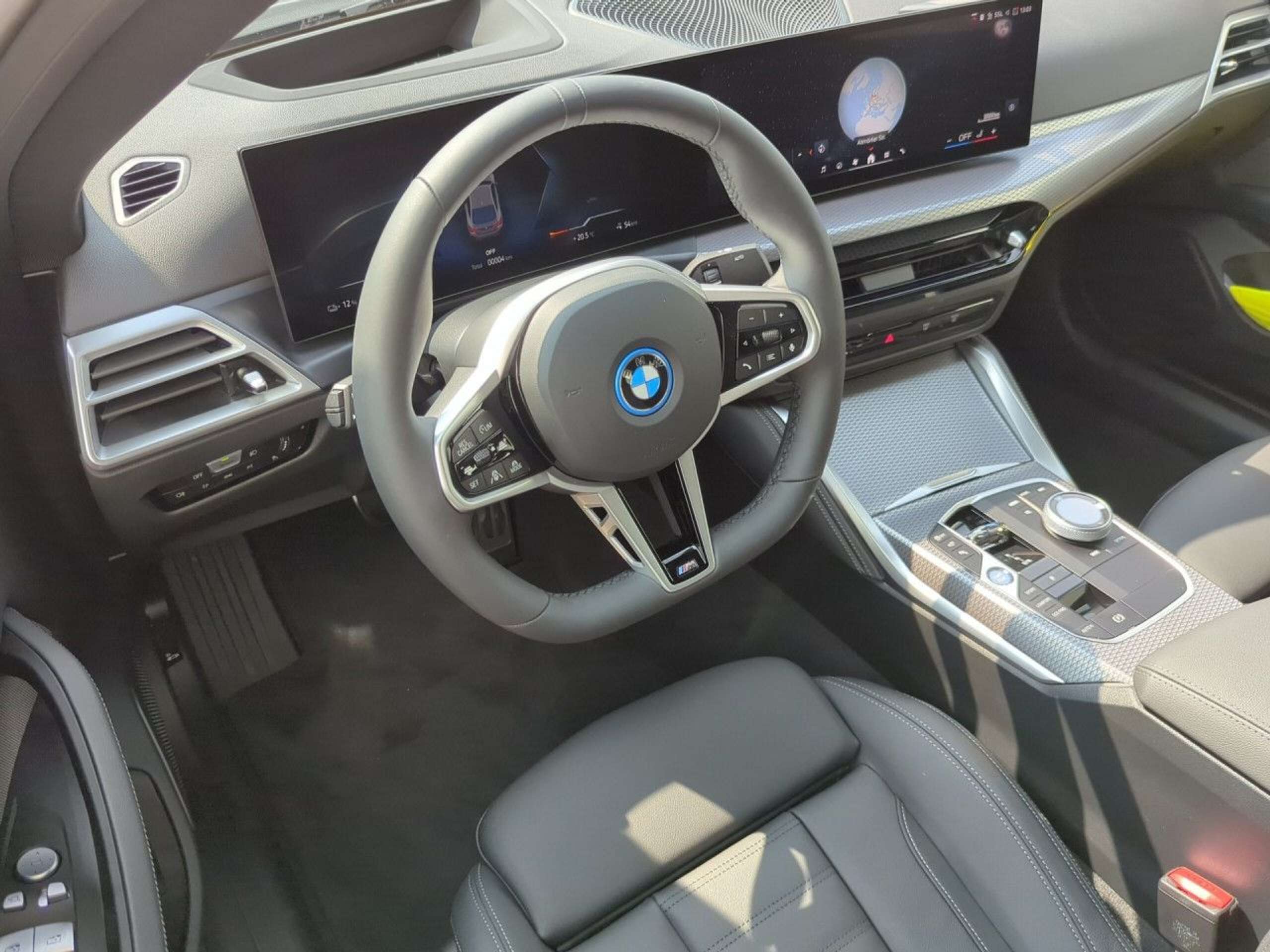 BMW - i4