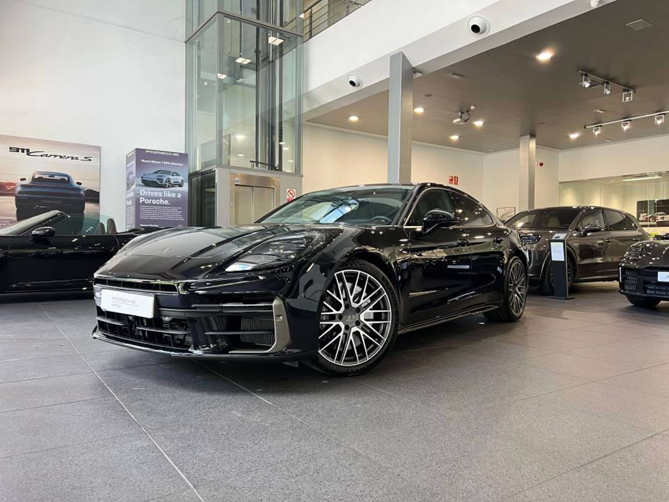 Porsche - Panamera