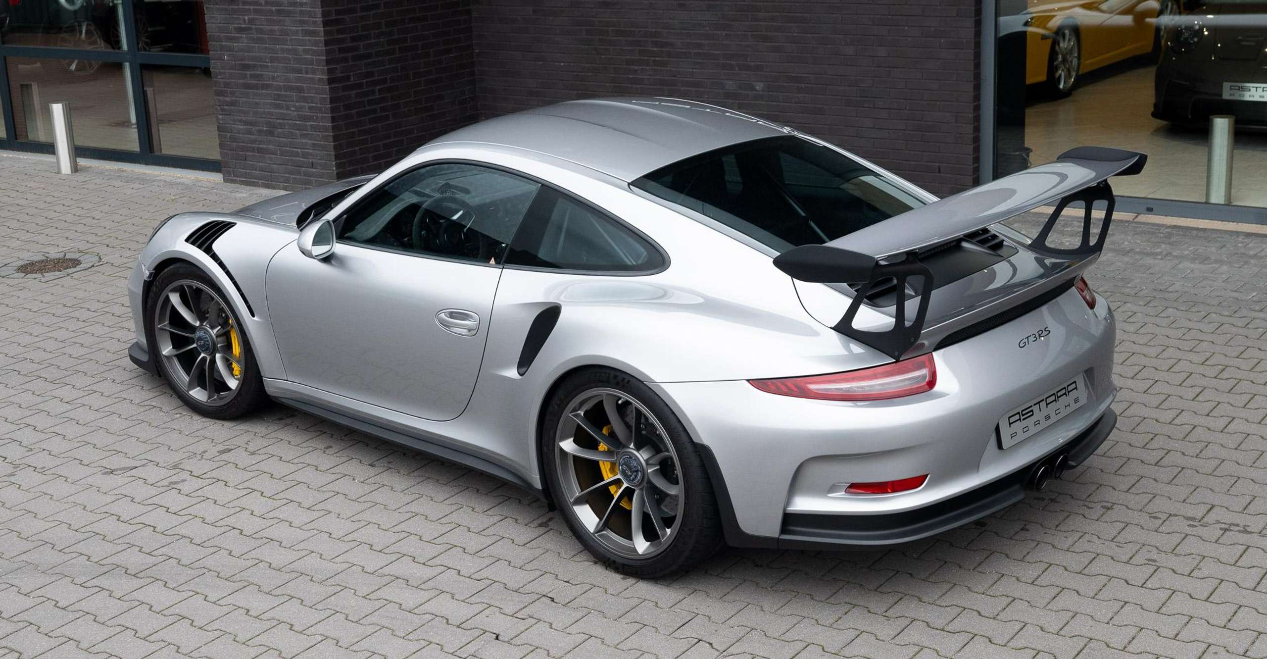 Porsche - 991