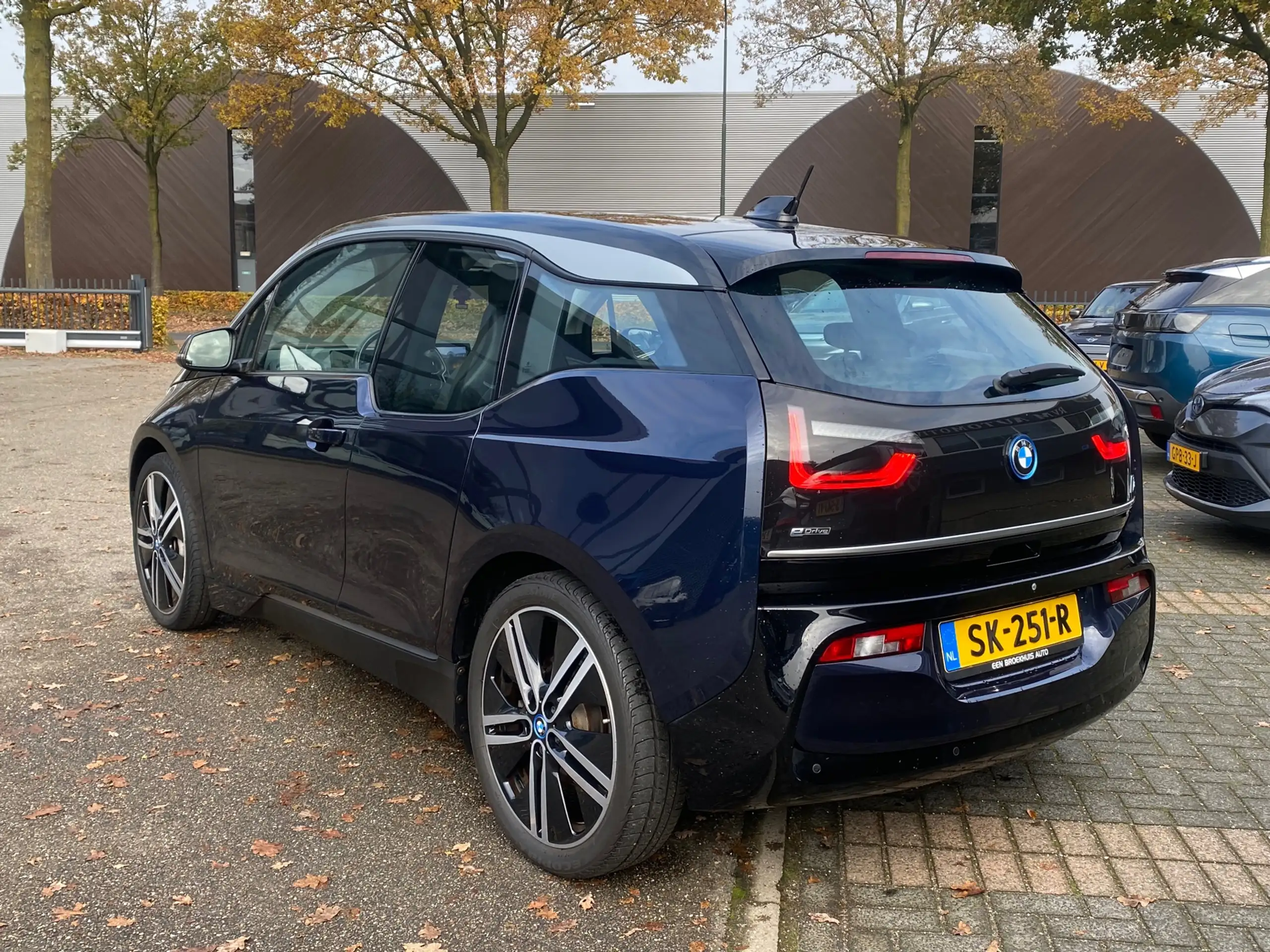 BMW - i3