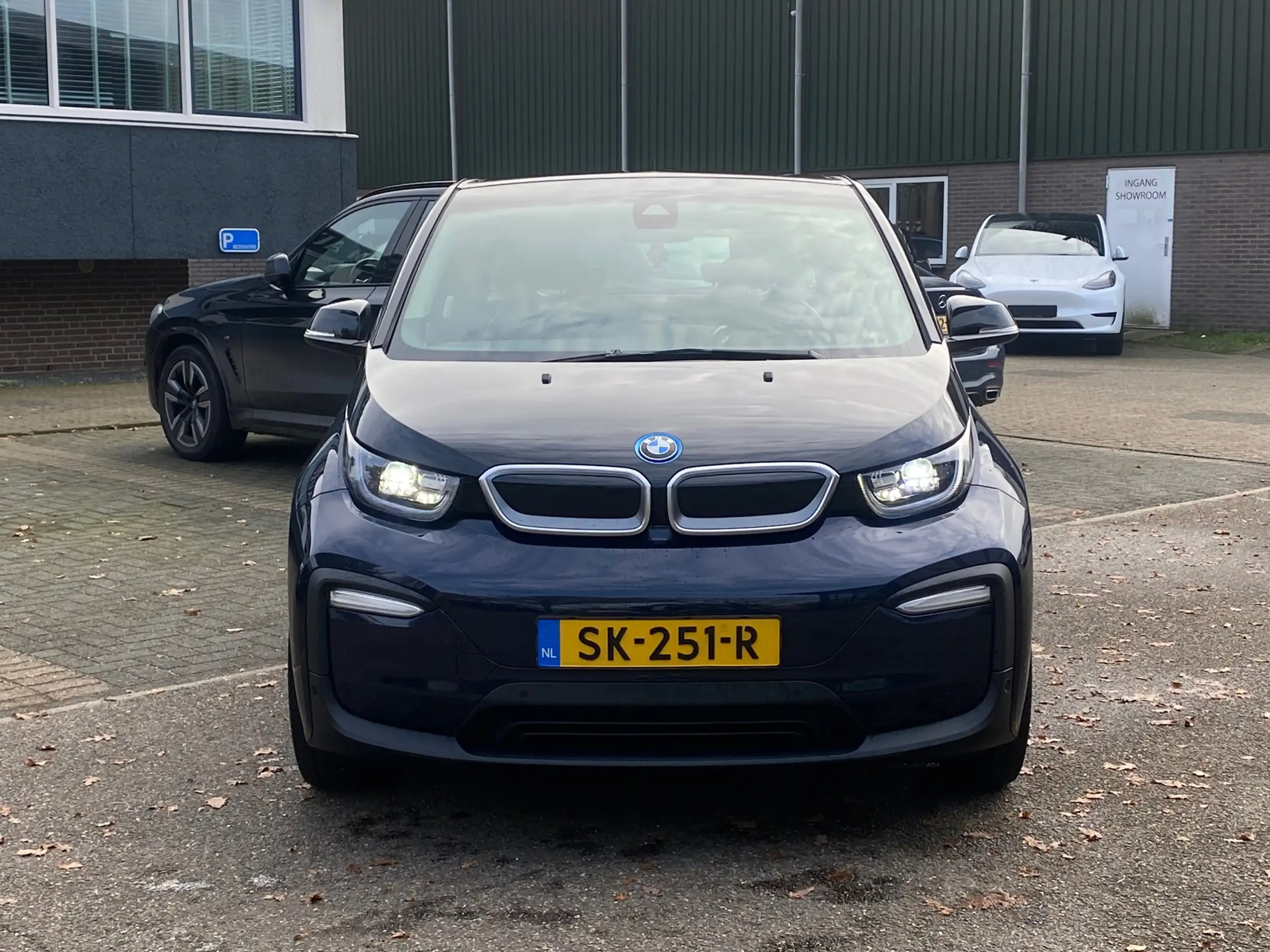 BMW - i3