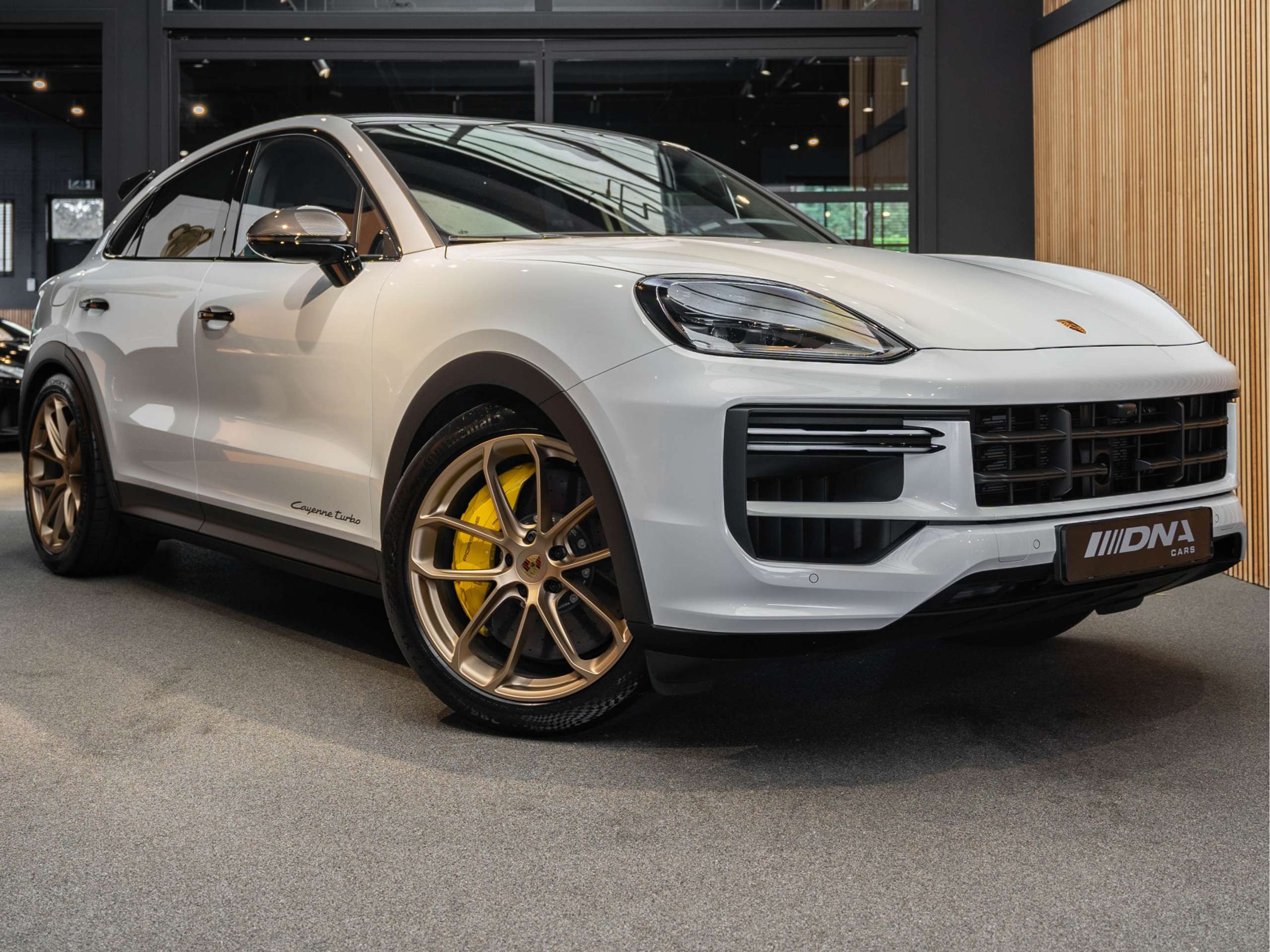 Porsche - Cayenne