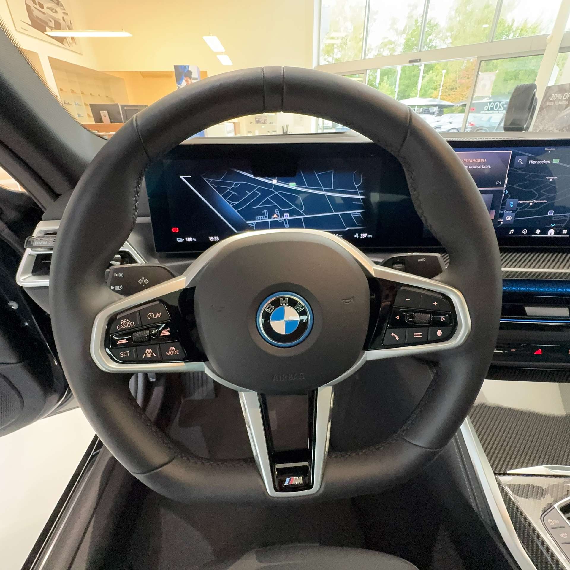 BMW - i4