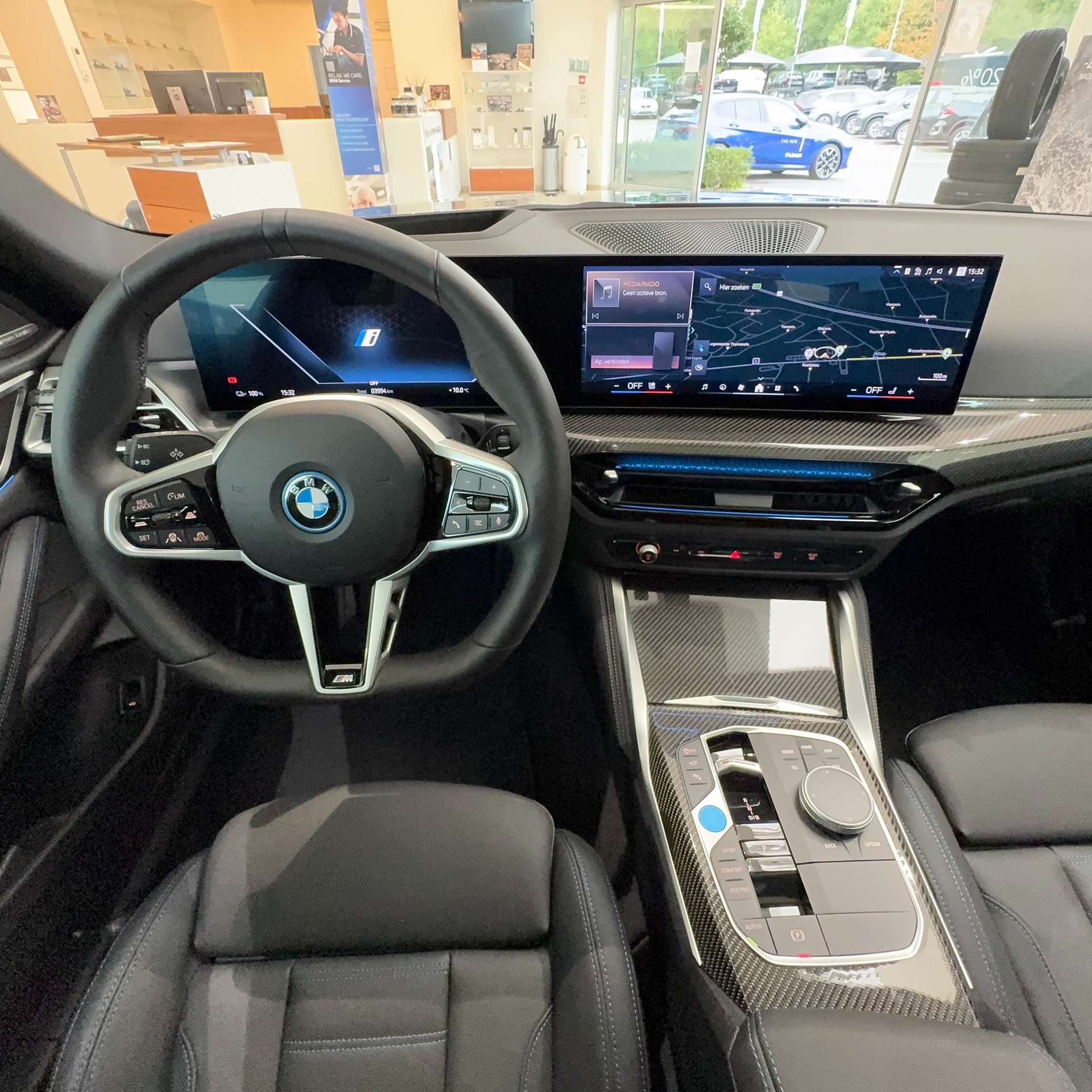 BMW - i4