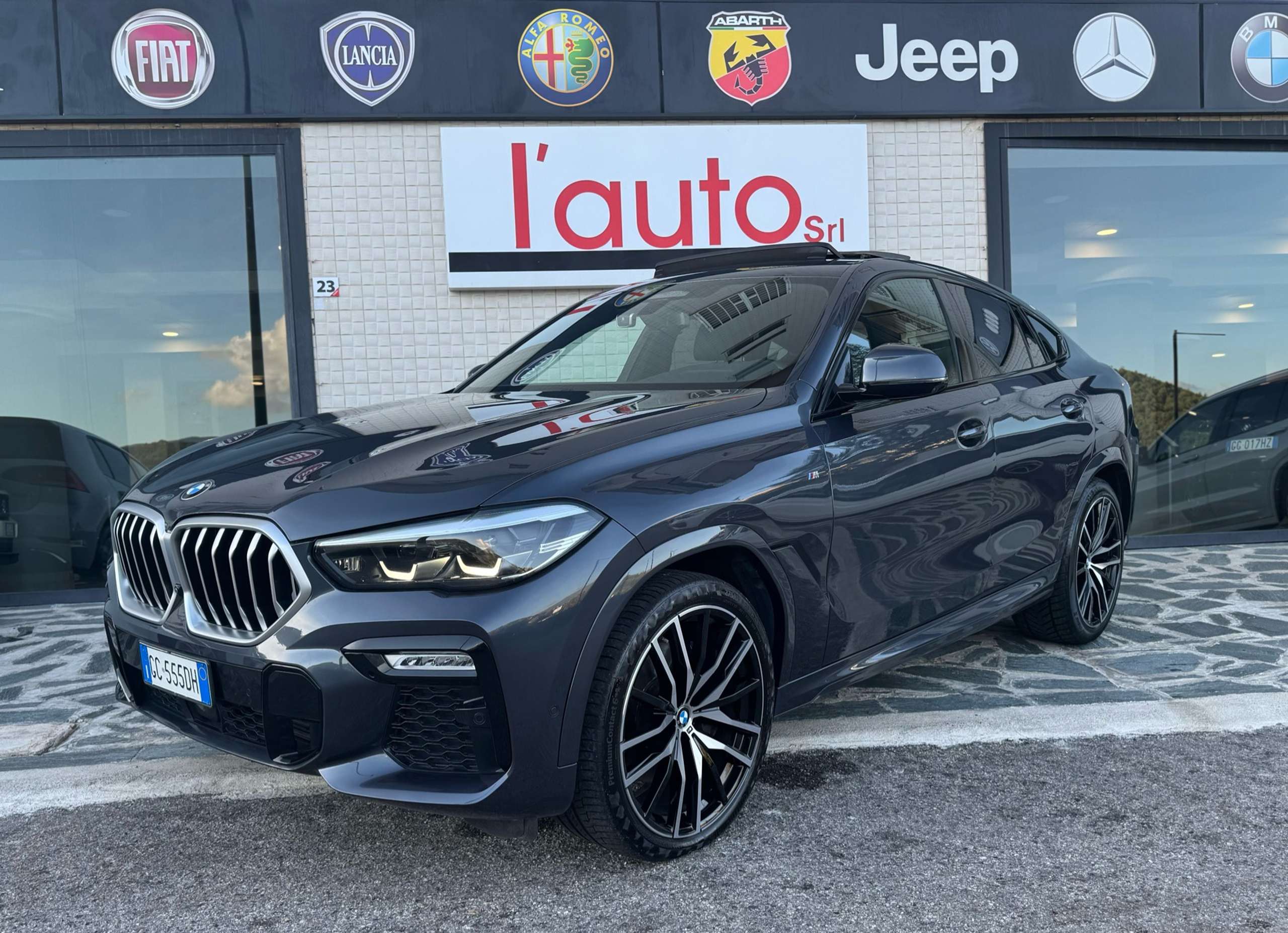 BMW - X6