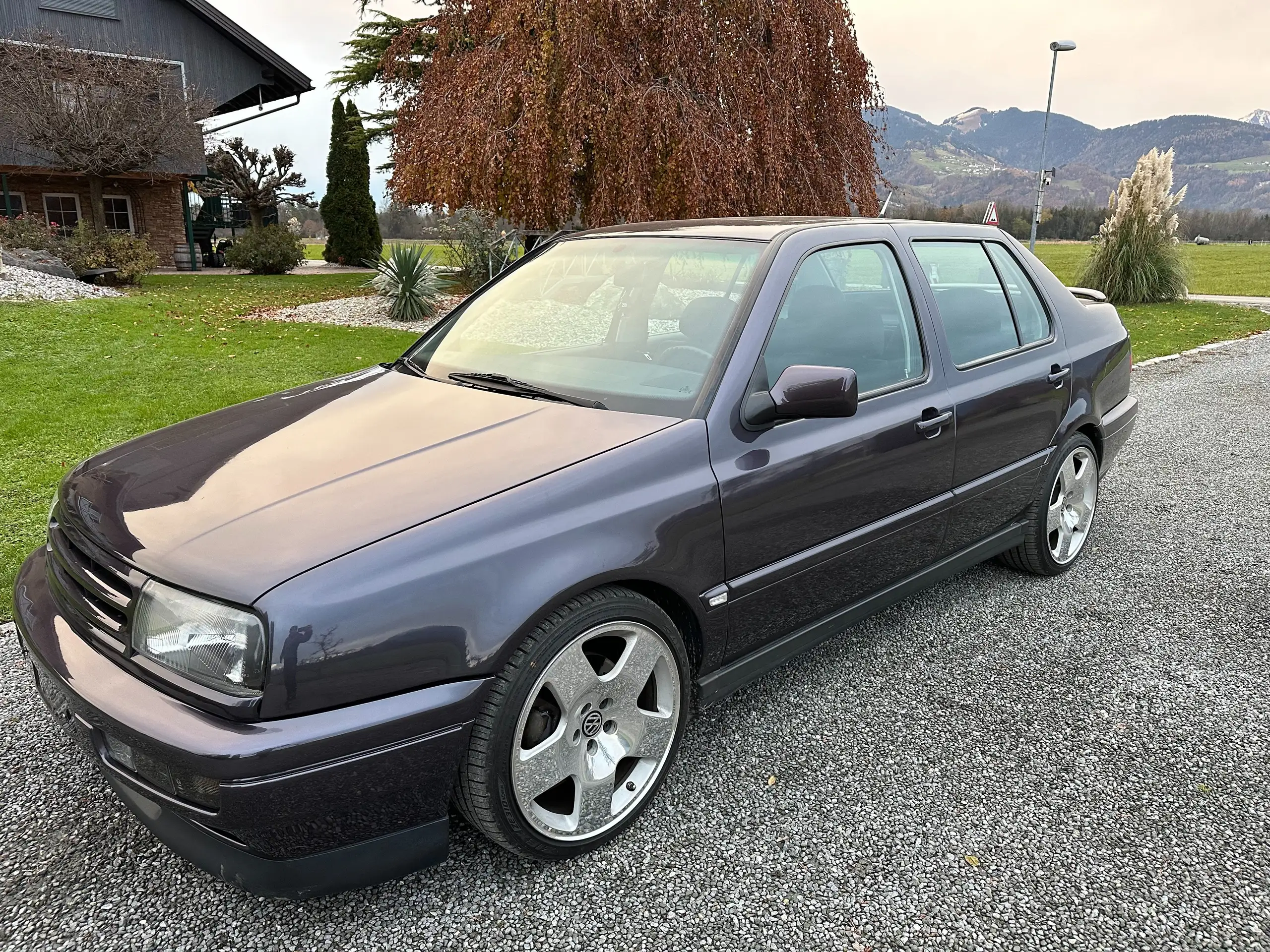 Volkswagen - Vento