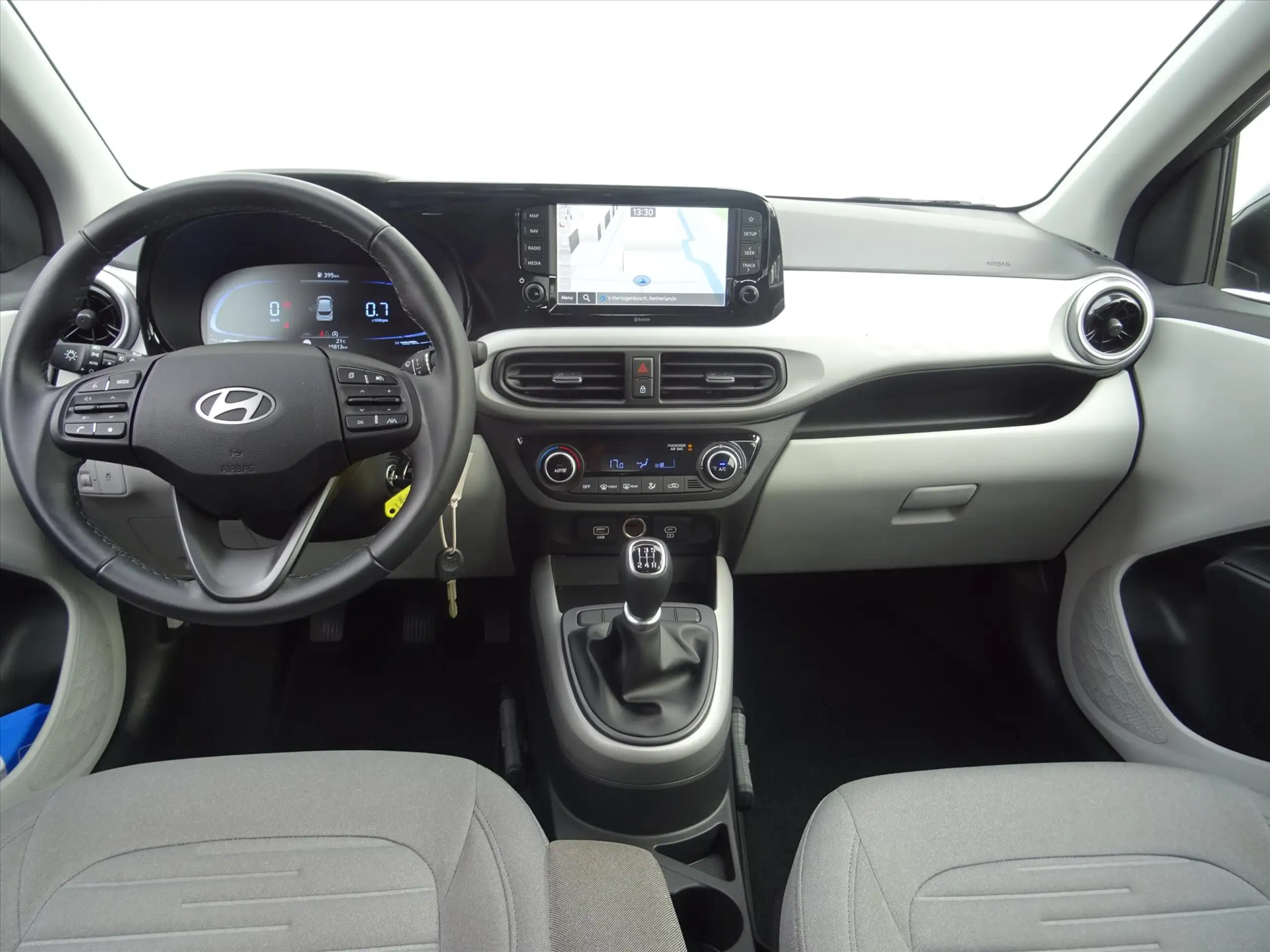 Hyundai - i10