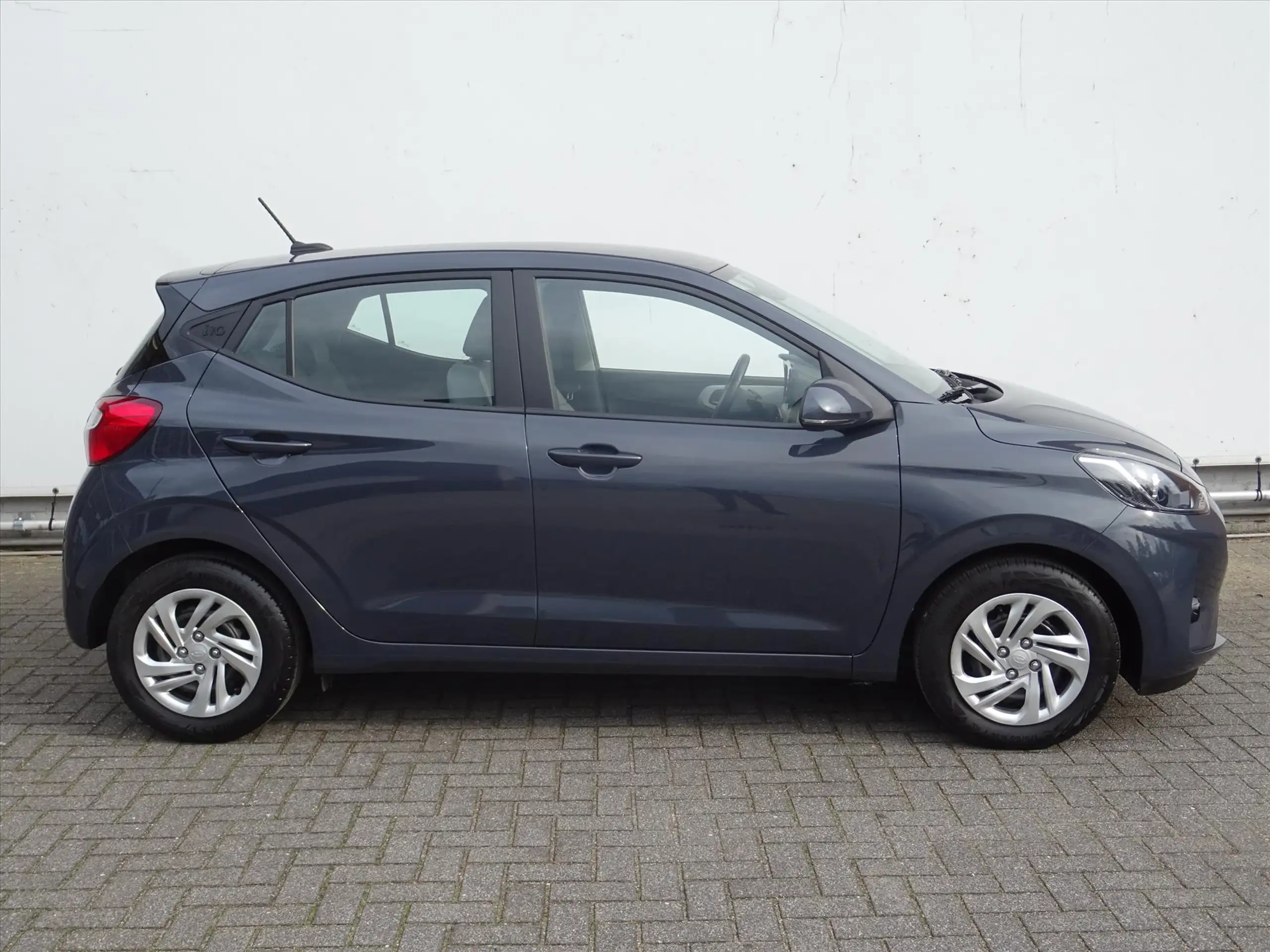 Hyundai - i10