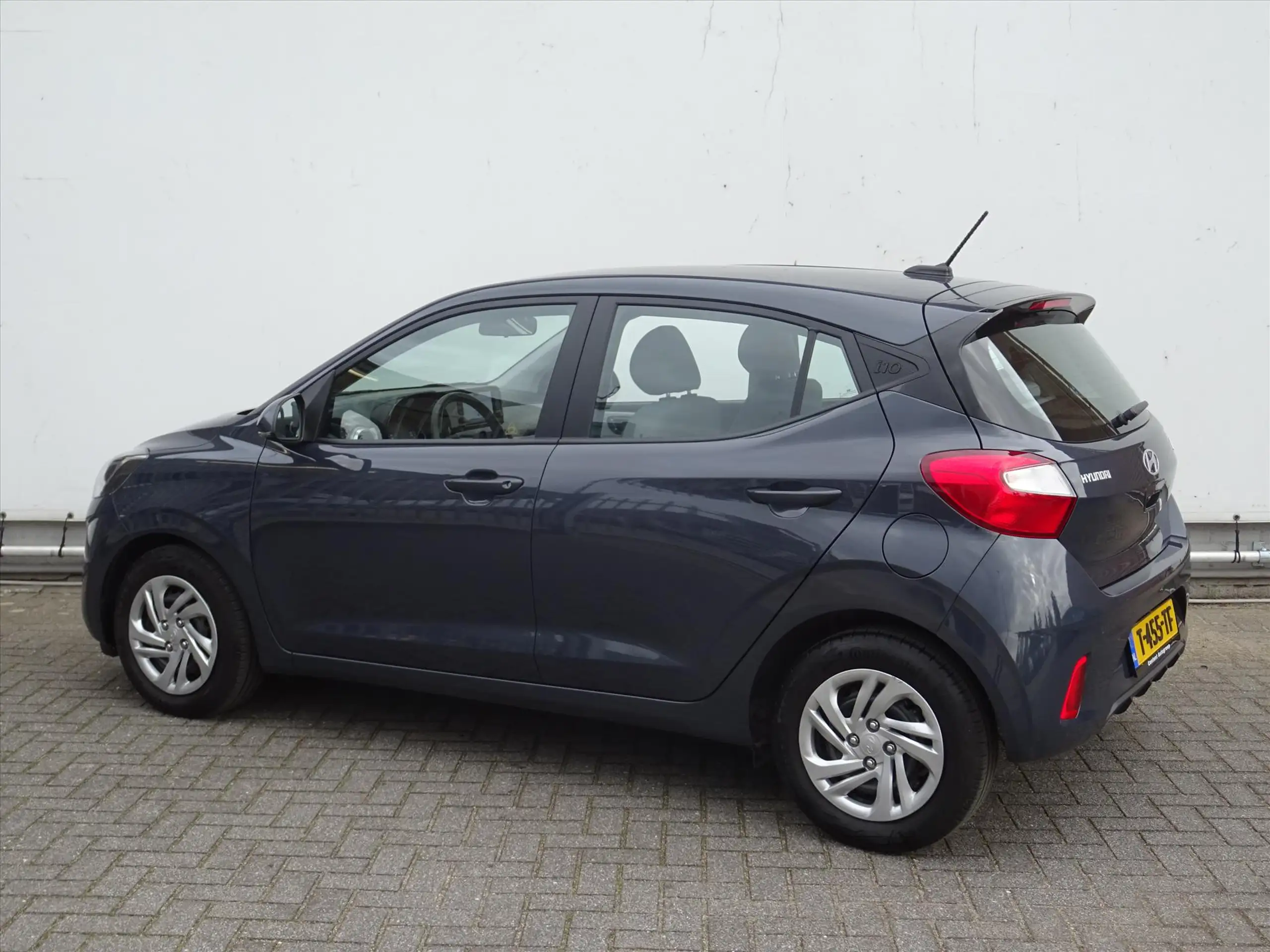 Hyundai - i10