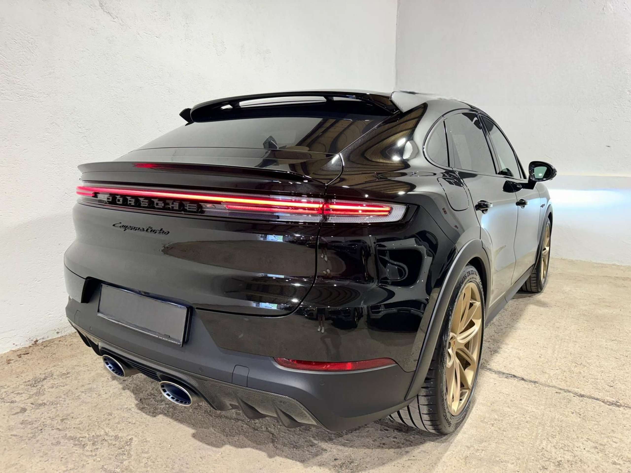 Porsche - Cayenne